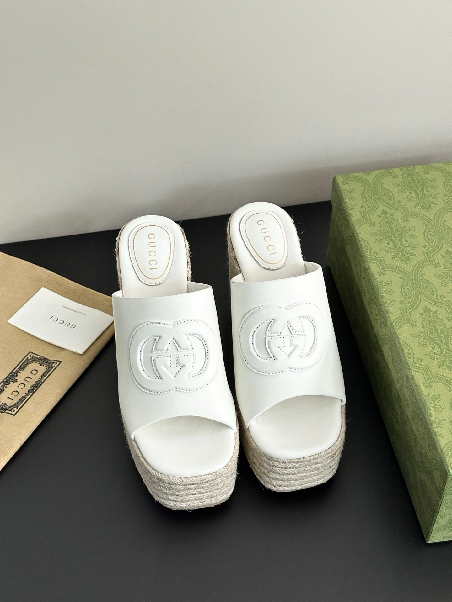 Luxury Shoes Gucci Ladies