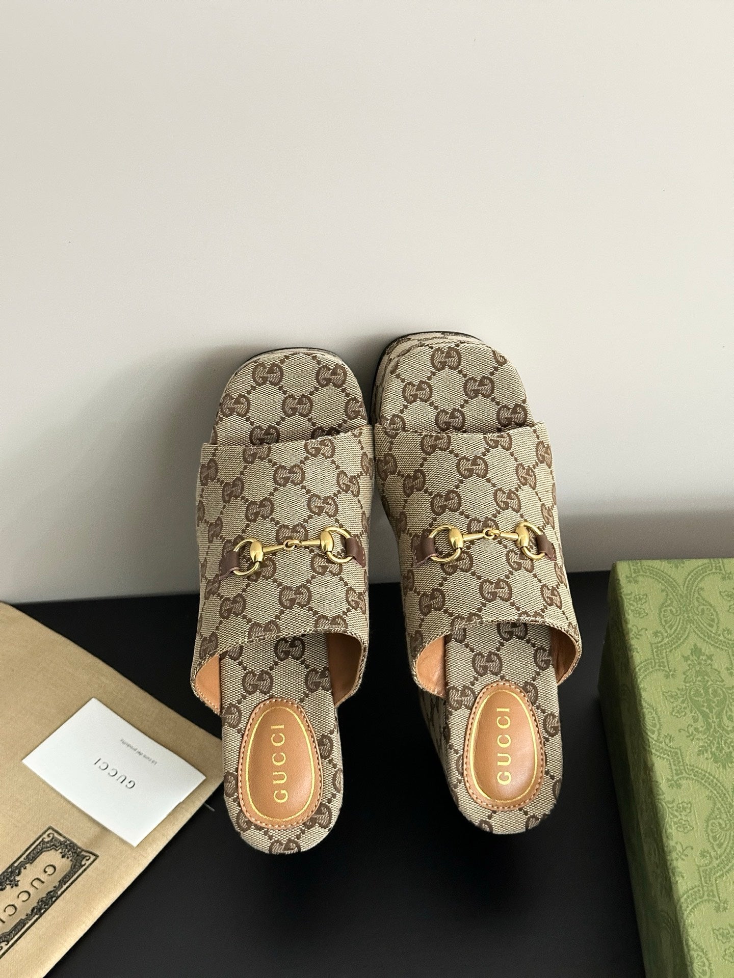 Luxury Shoes Gucci Ladies
