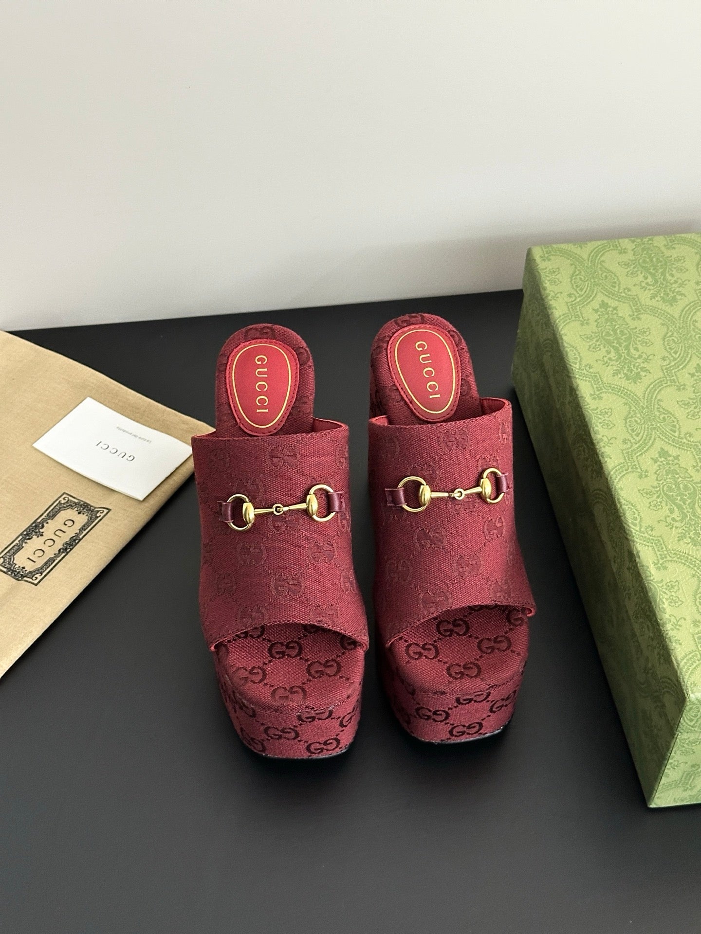 Luxury Shoes Gucci Ladies