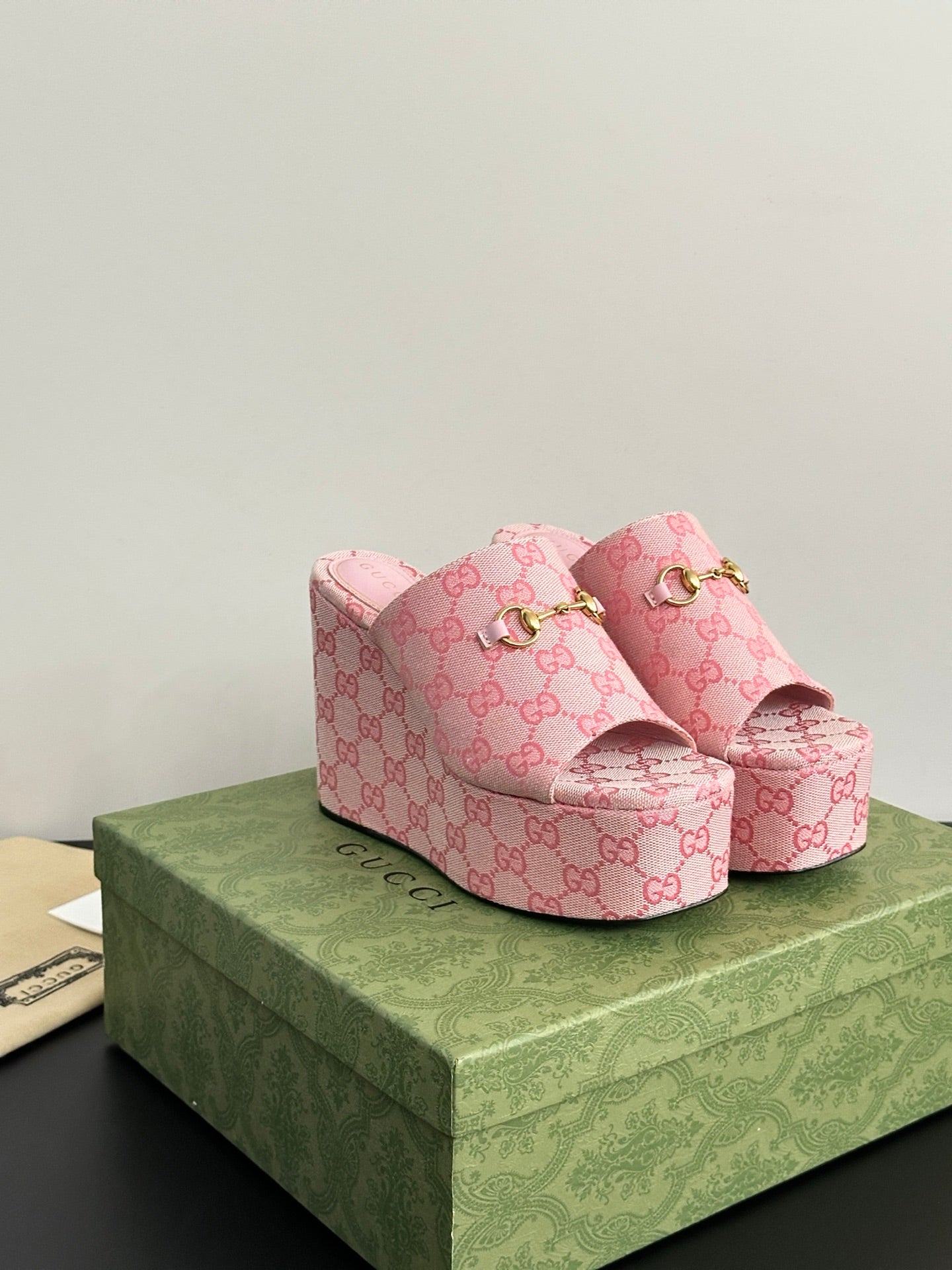 Luxury Shoes Gucci Ladies