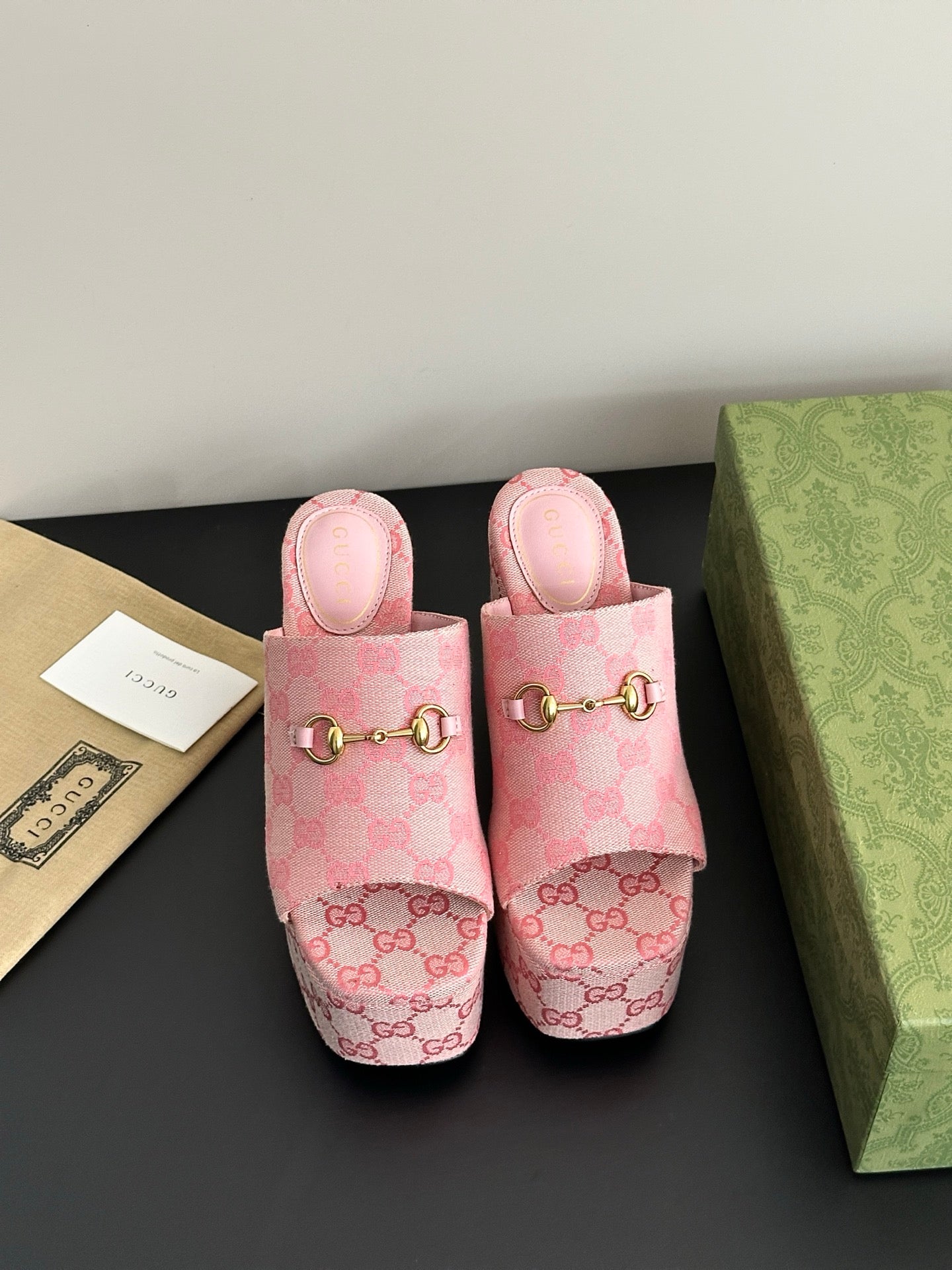 Luxury Shoes Gucci Ladies