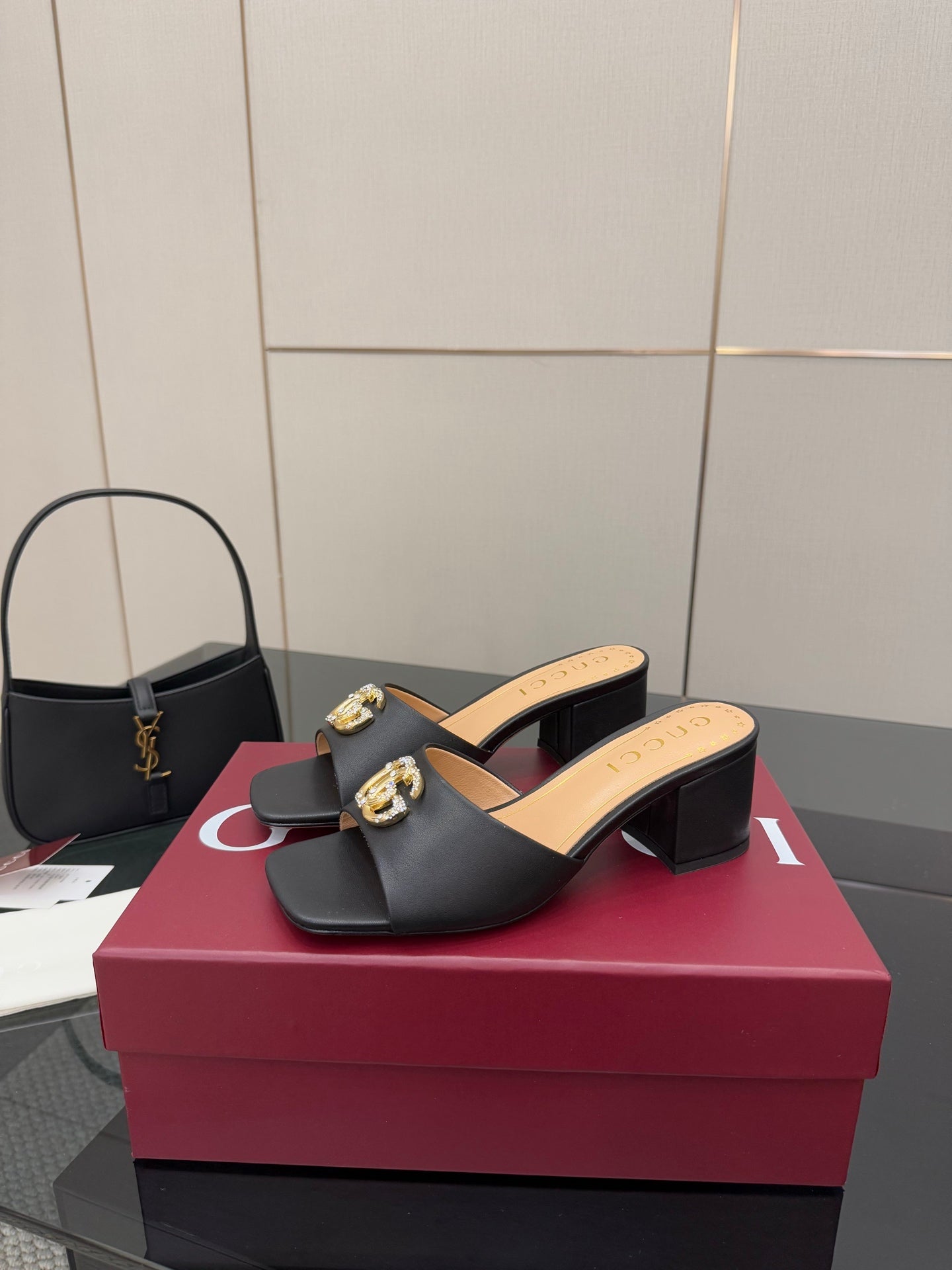 Luxury Shoes Gucci Ladies