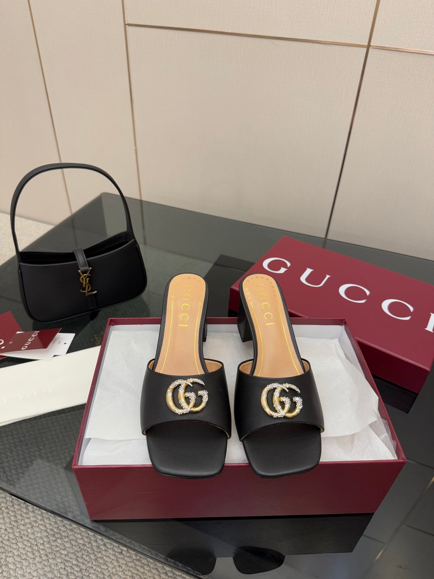 Luxury Shoes Gucci Ladies