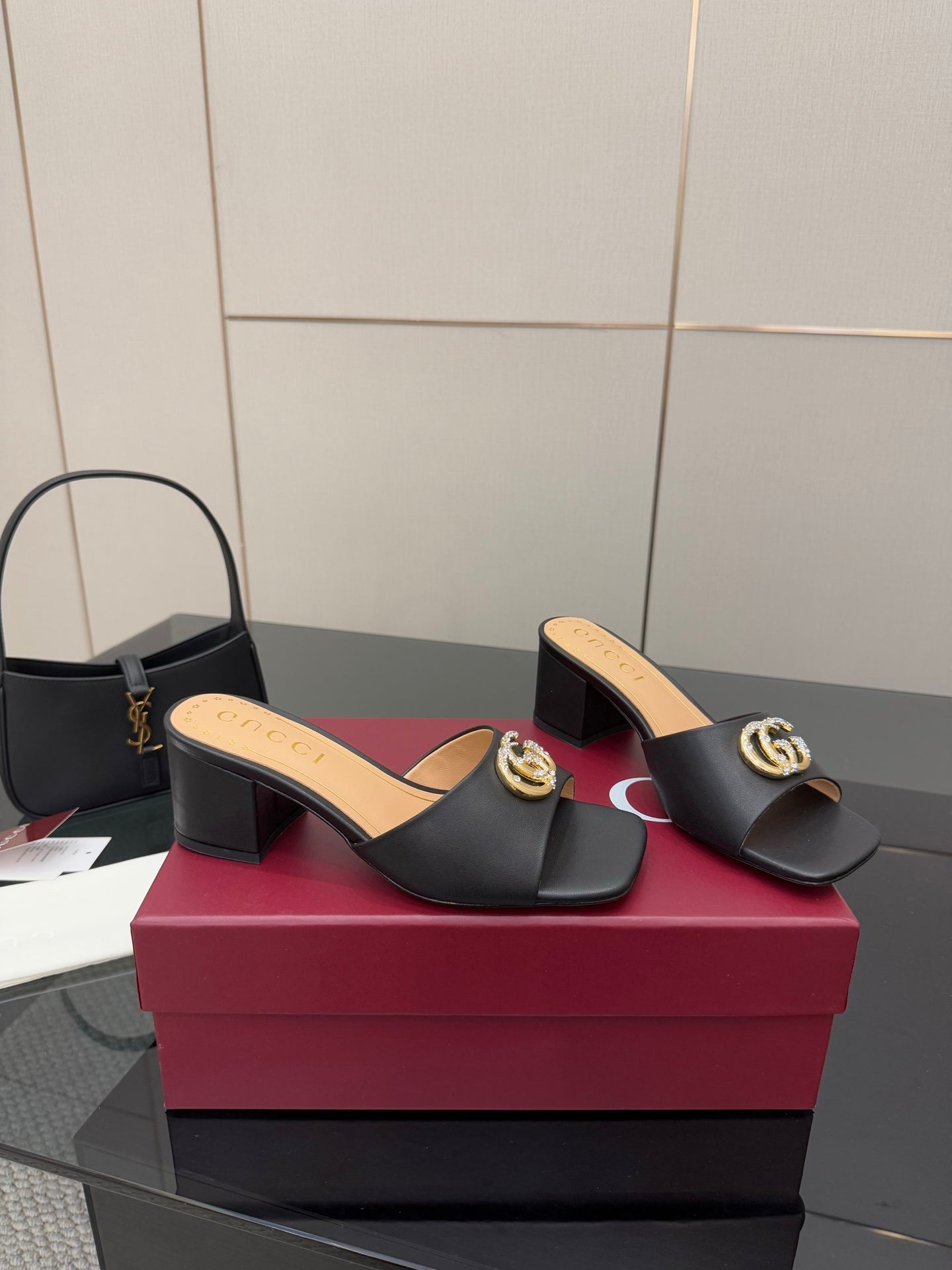 Luxury Shoes Gucci Ladies