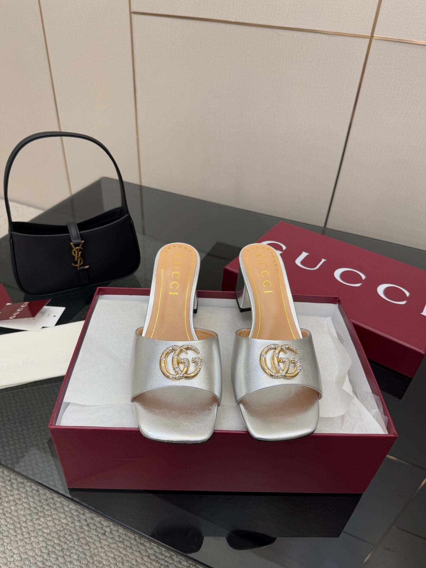 Luxury Shoes Gucci Ladies