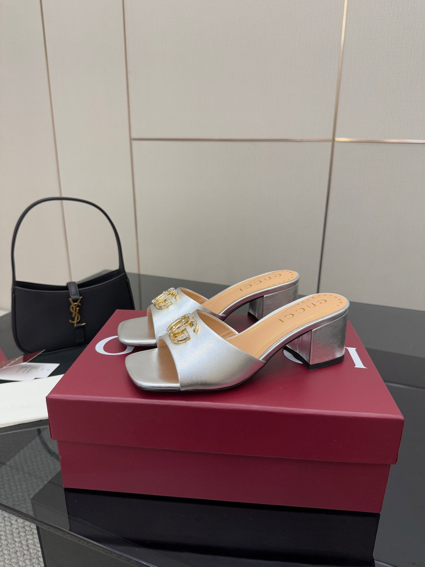 Luxury Shoes Gucci Ladies