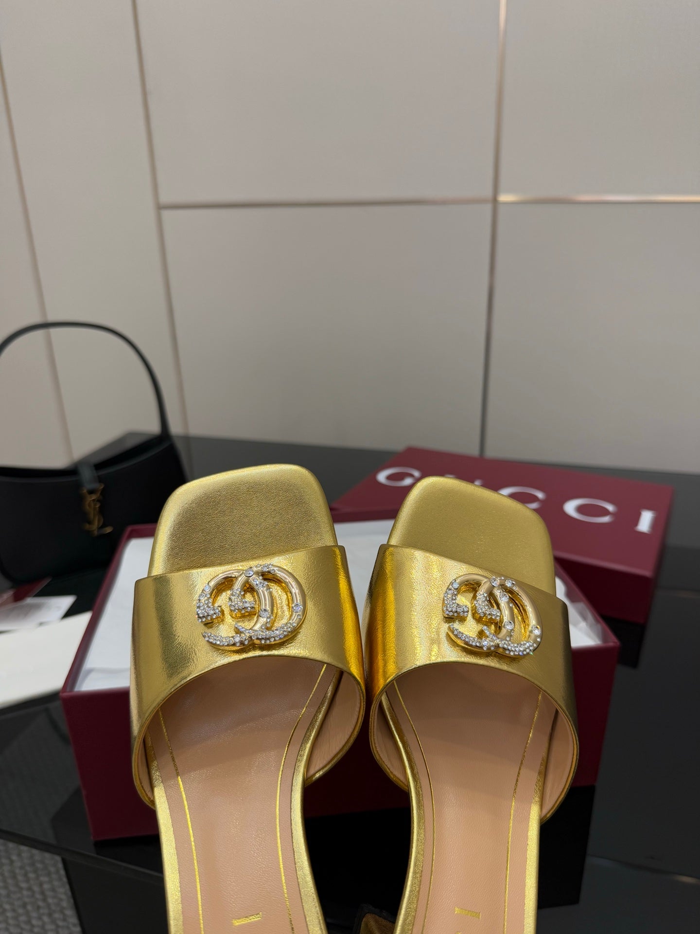 Luxury Shoes Gucci Ladies