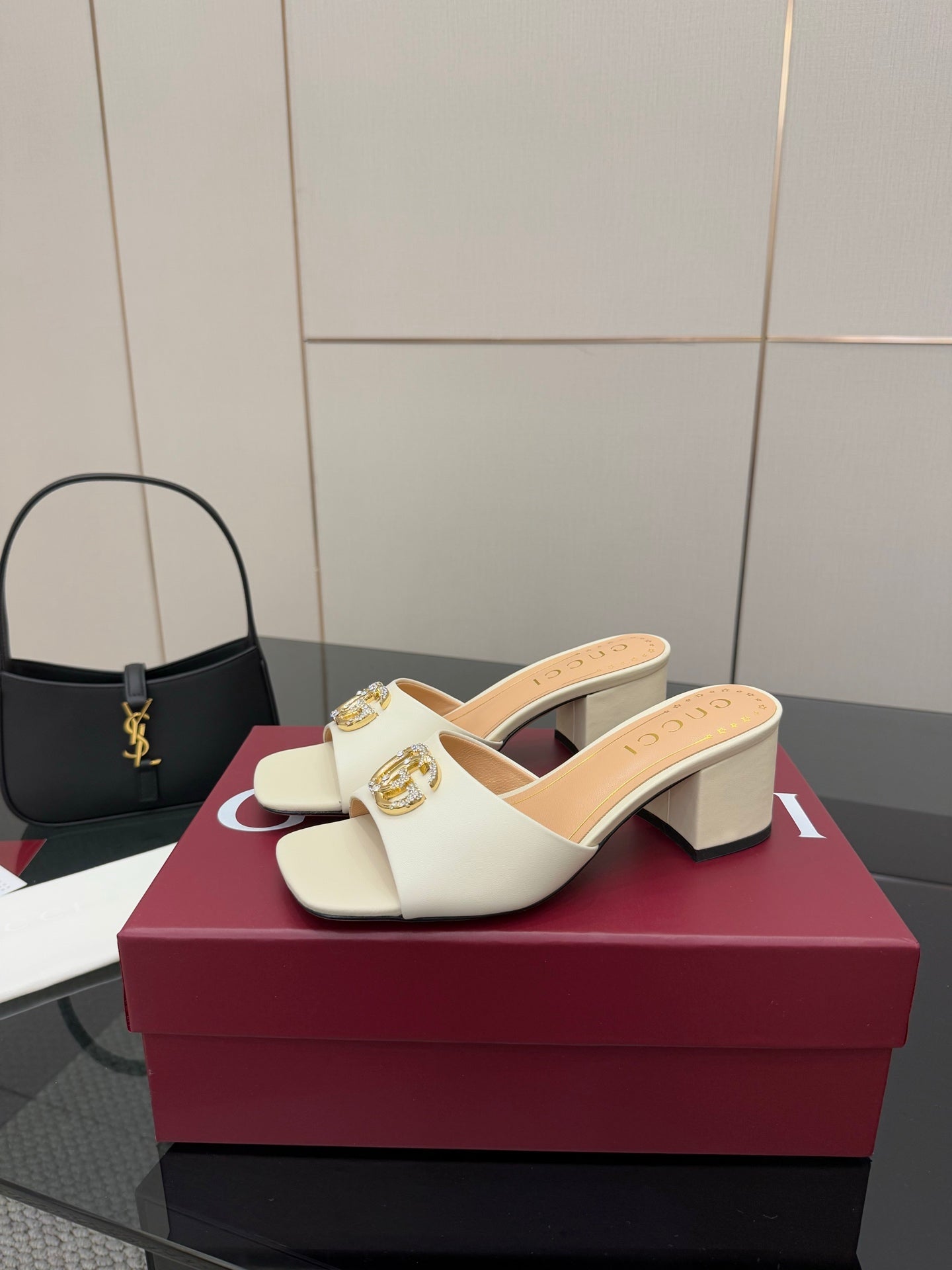 Luxury Shoes Gucci Ladies
