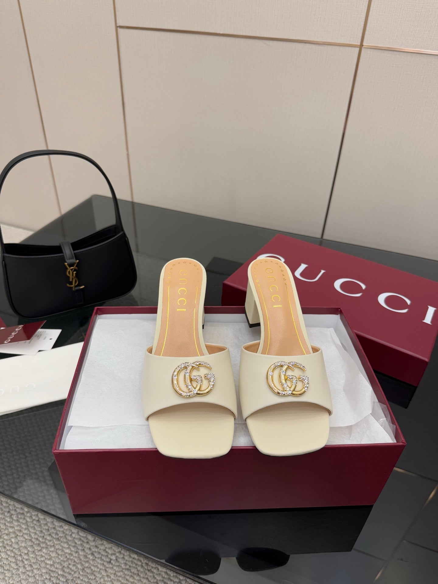 Luxury Shoes Gucci Ladies