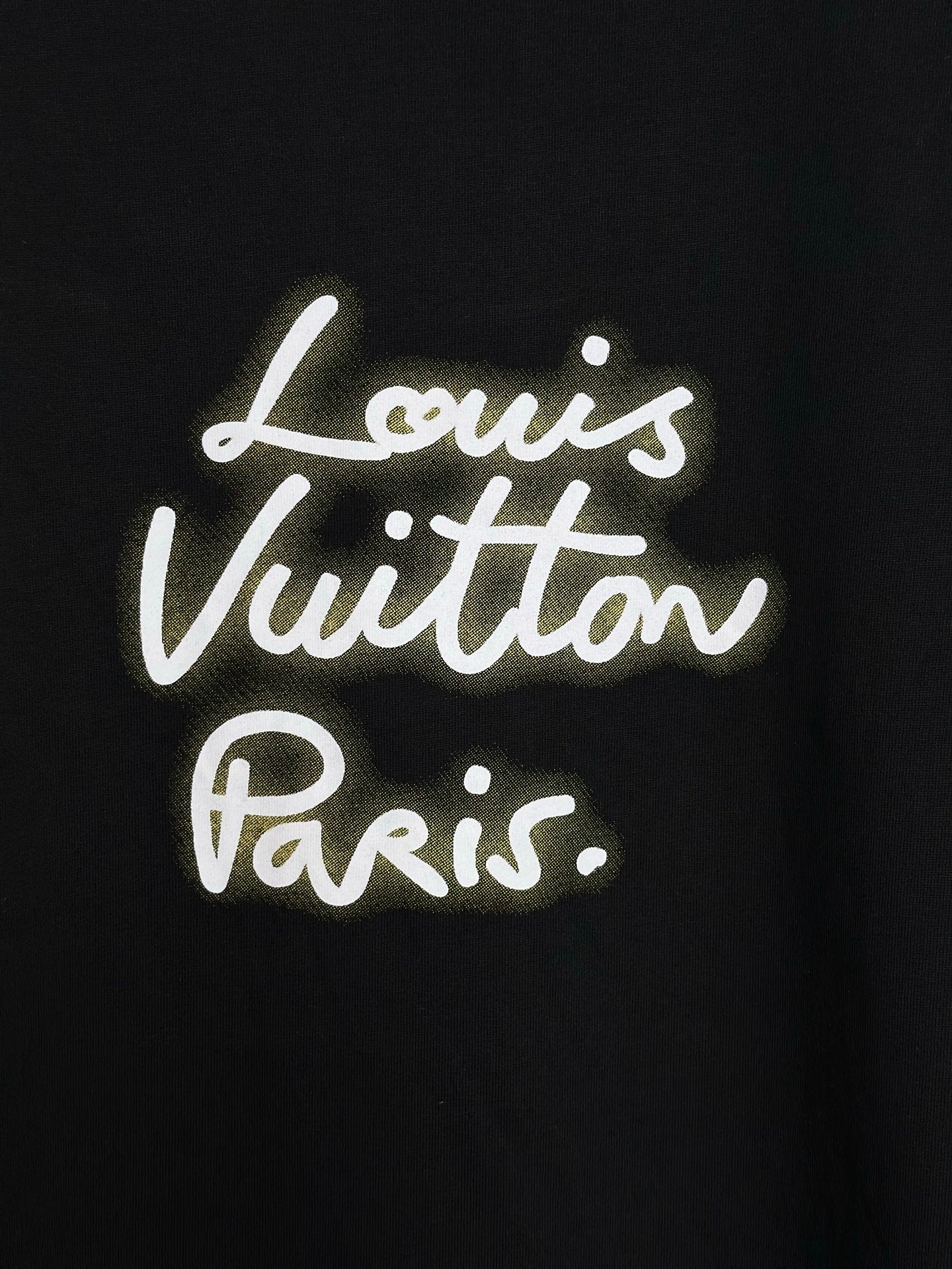 Louis Vuitton Clothes short