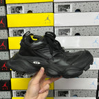 Balenciaga unisex sneakers in dark black leather with lace-up front and chunky sole