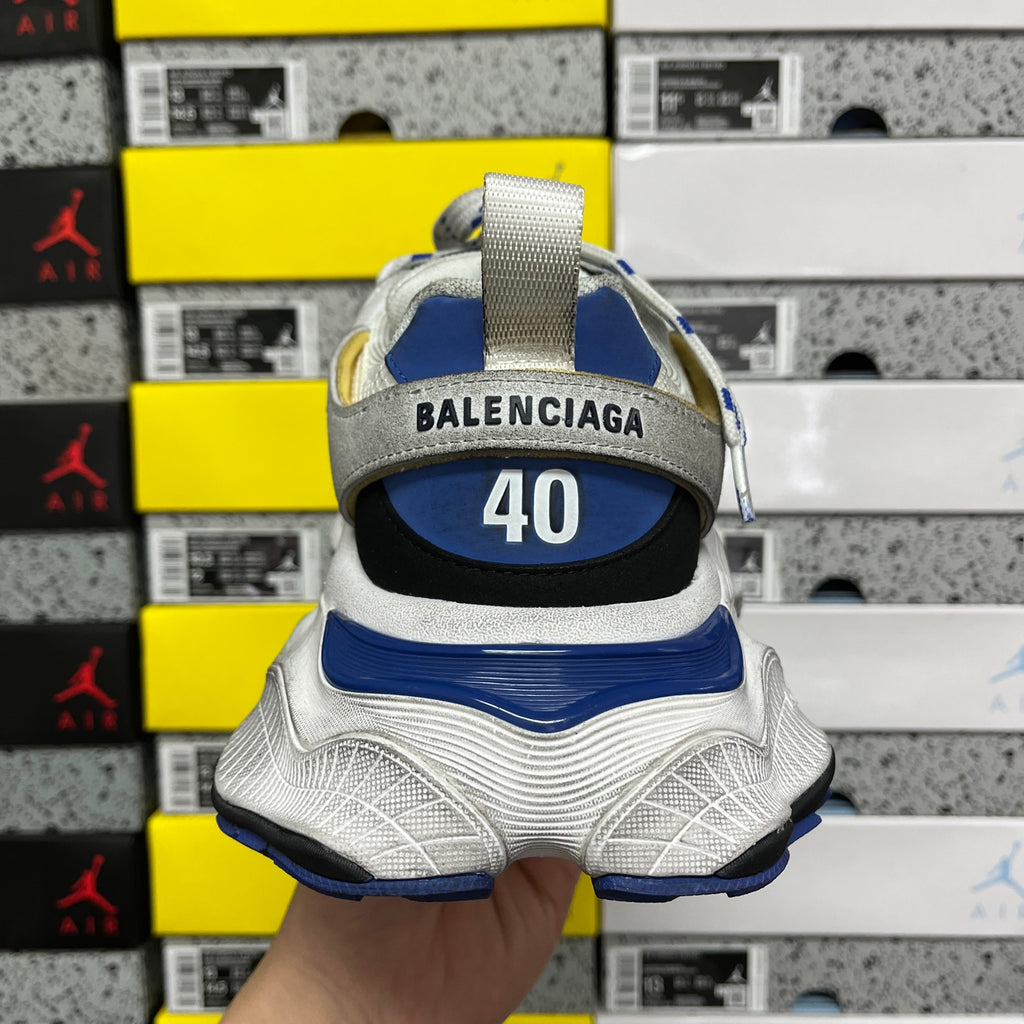 Balenciaga sneakers with heel size badge '40', white upper and blue heel trim