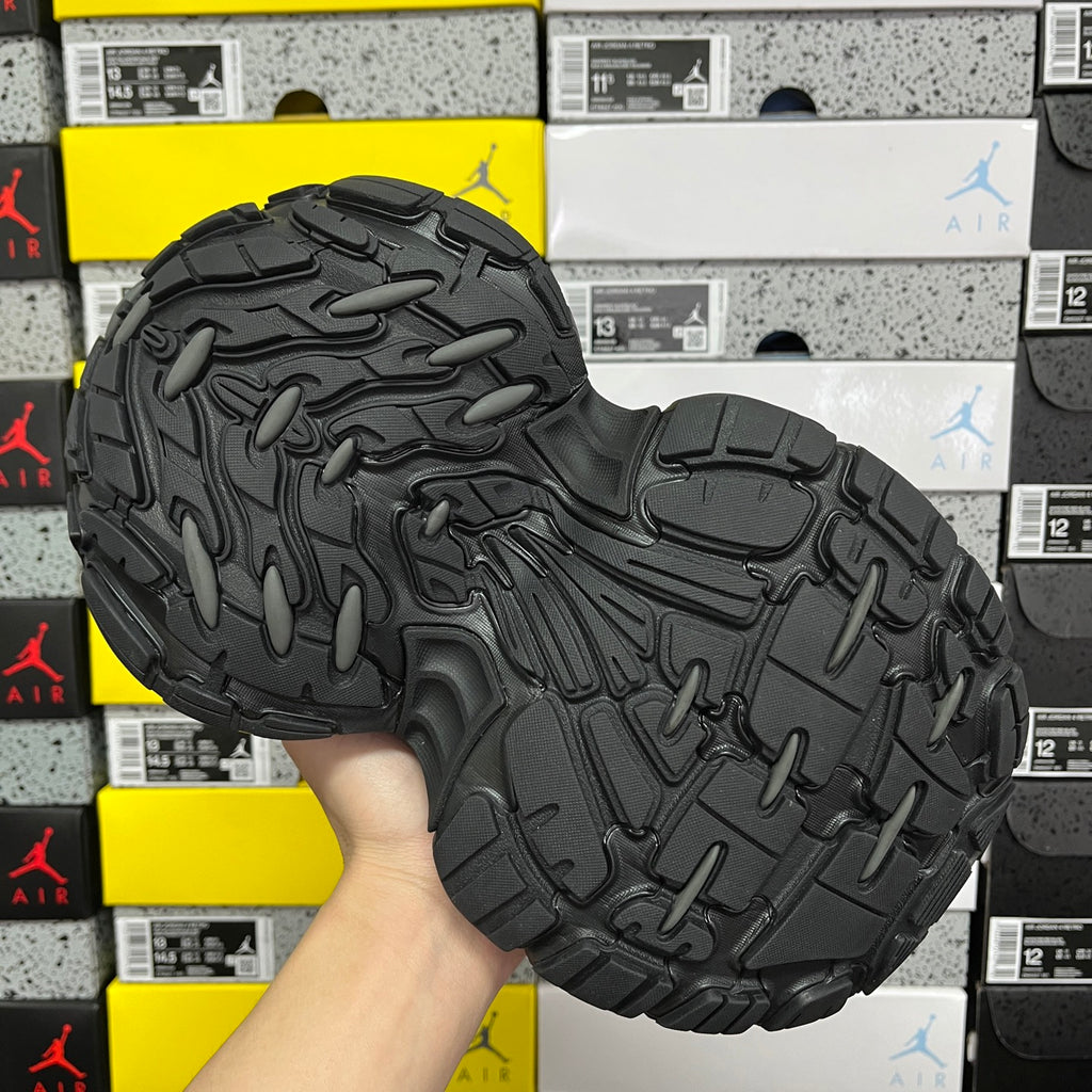 Black Balenciaga unisex sneaker outsole, full tread pattern view