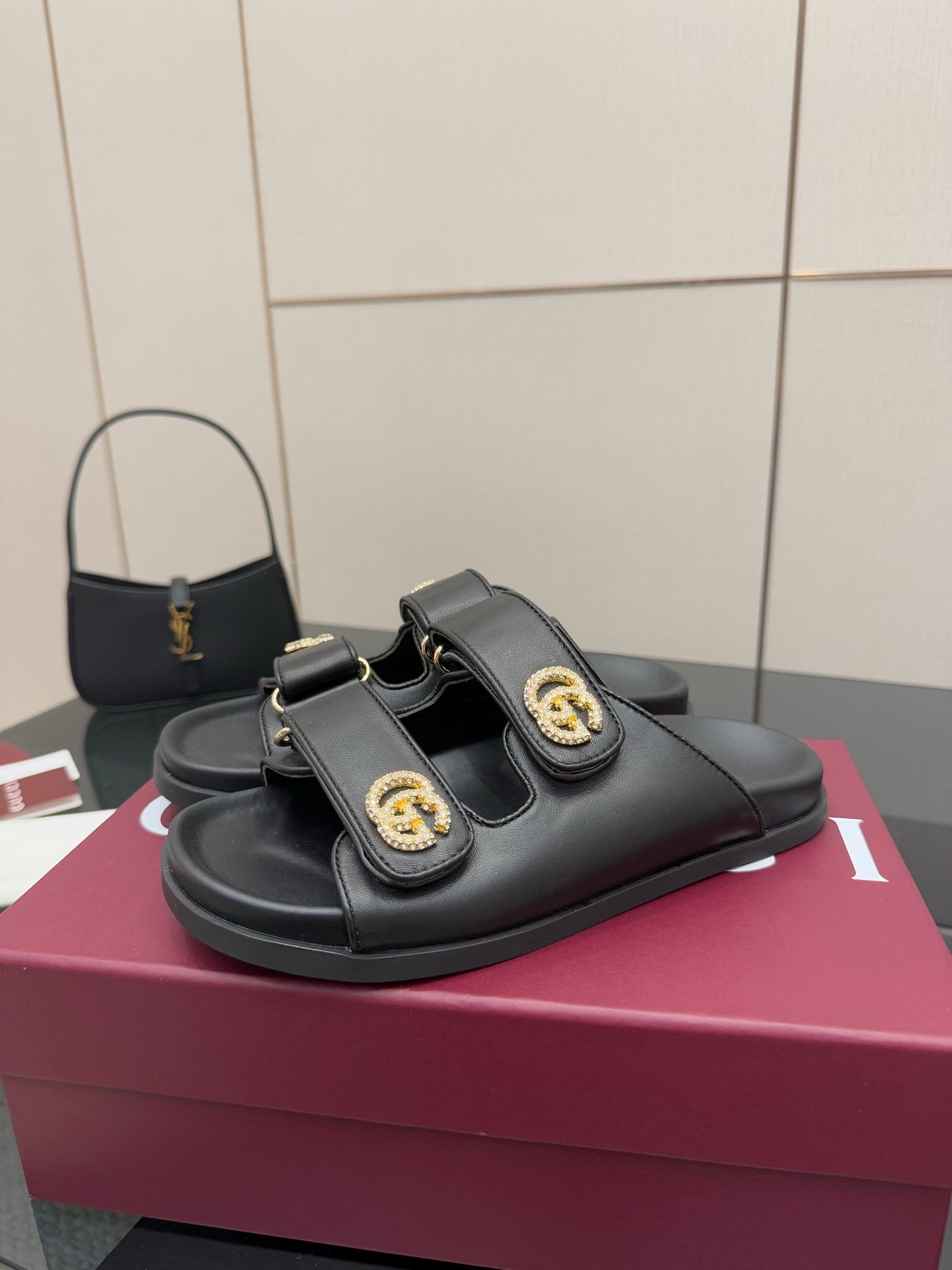 Luxury Shoes Gucci Ladies