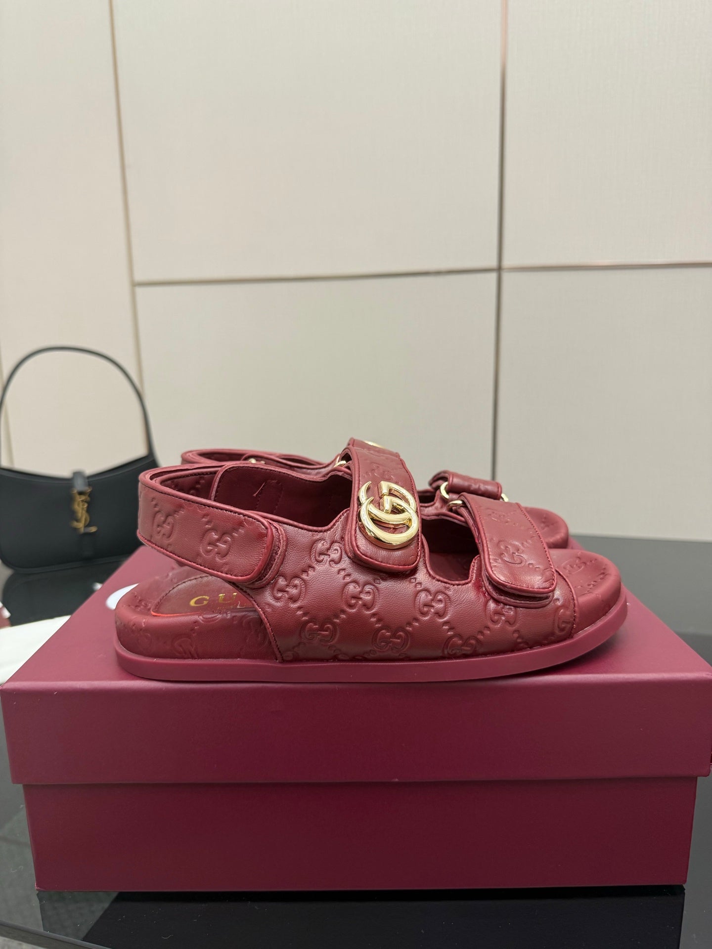 Luxury Shoes Gucci Ladies