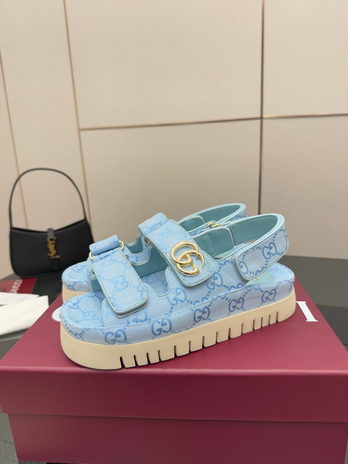 Luxury Shoes Gucci Ladies