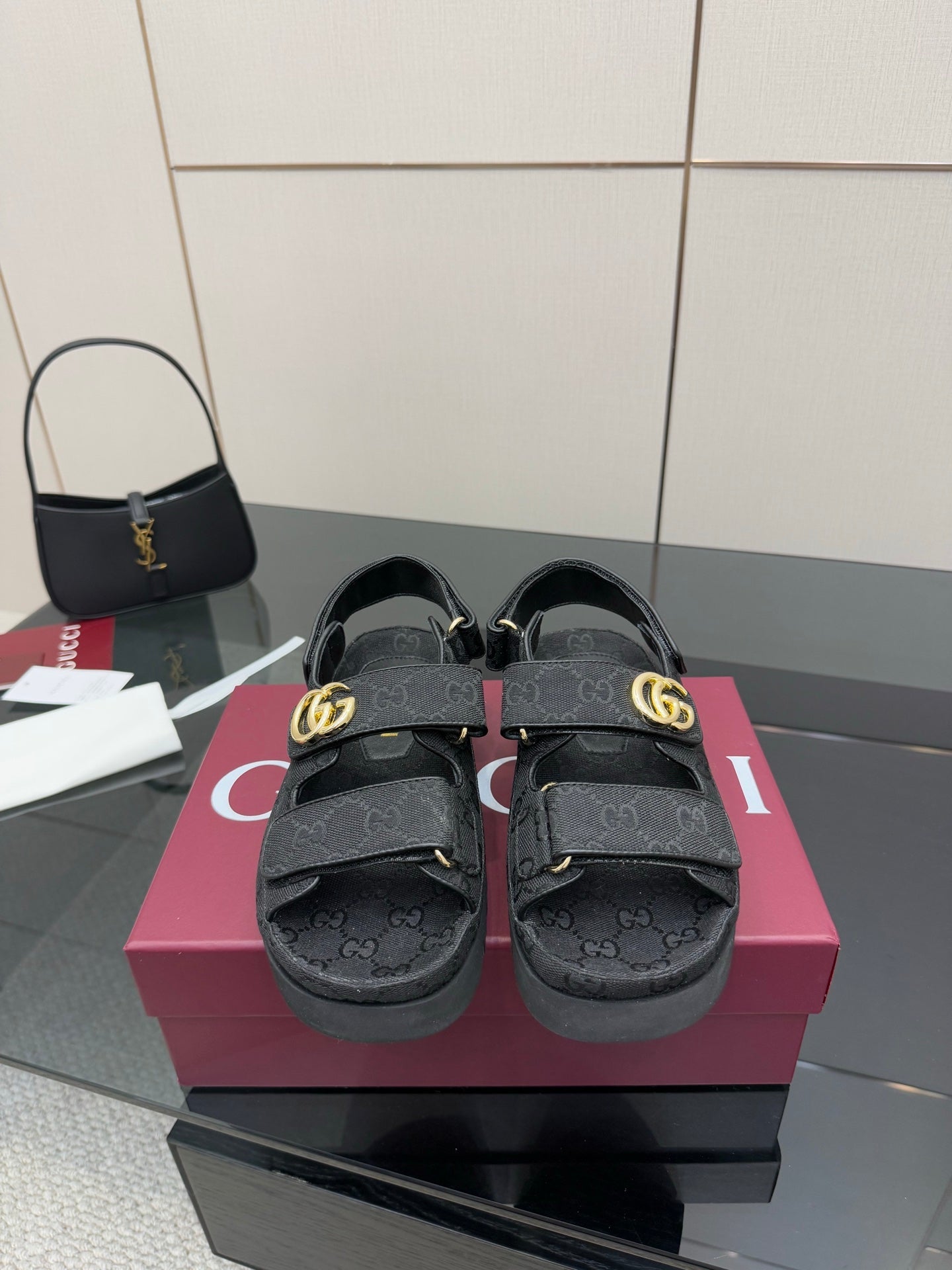 Luxury Shoes Gucci Ladies