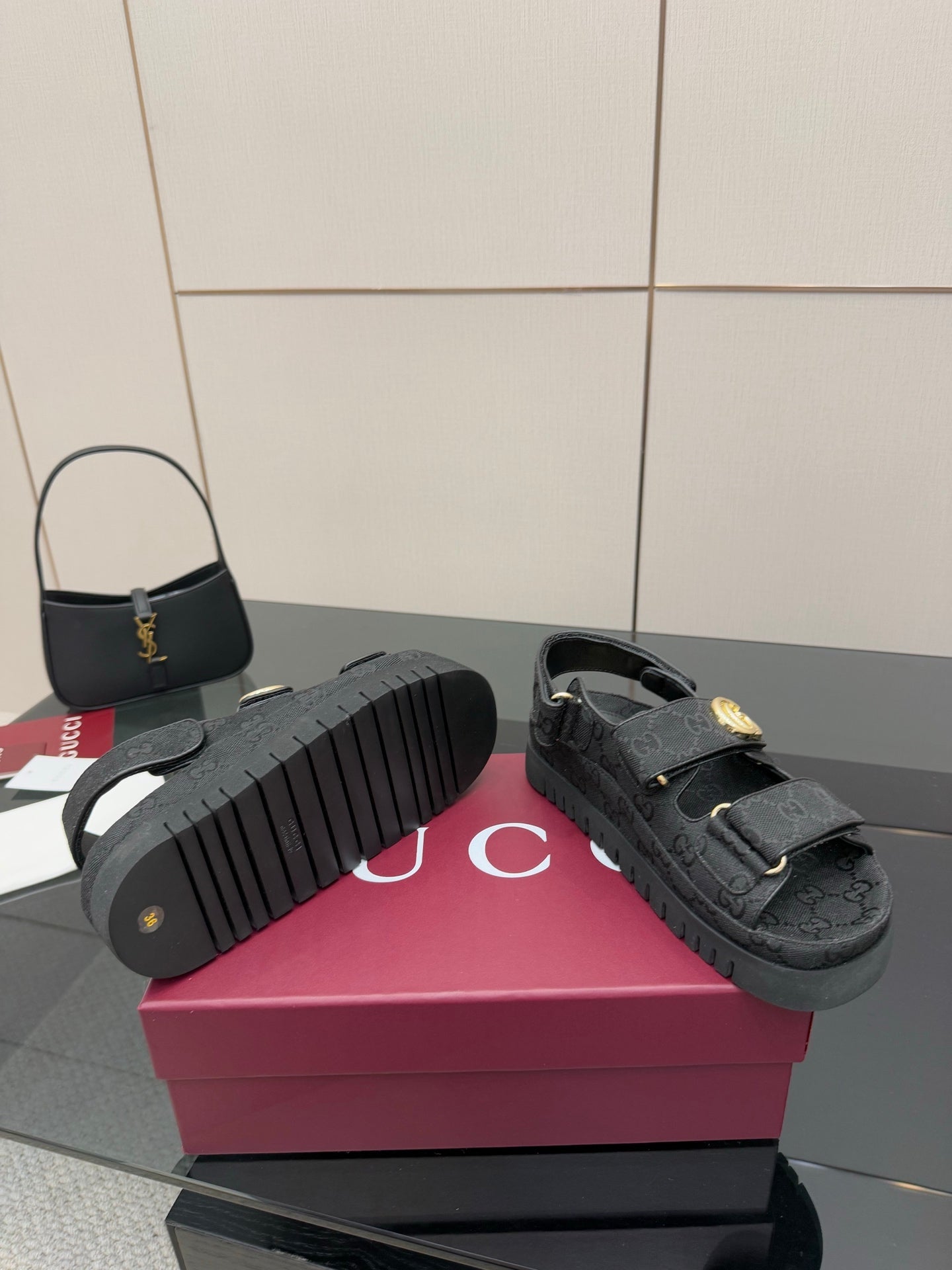Luxury Shoes Gucci Ladies