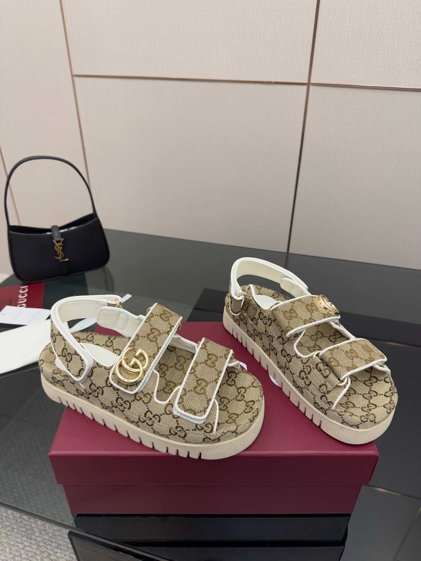 Luxury Shoes Gucci Ladies