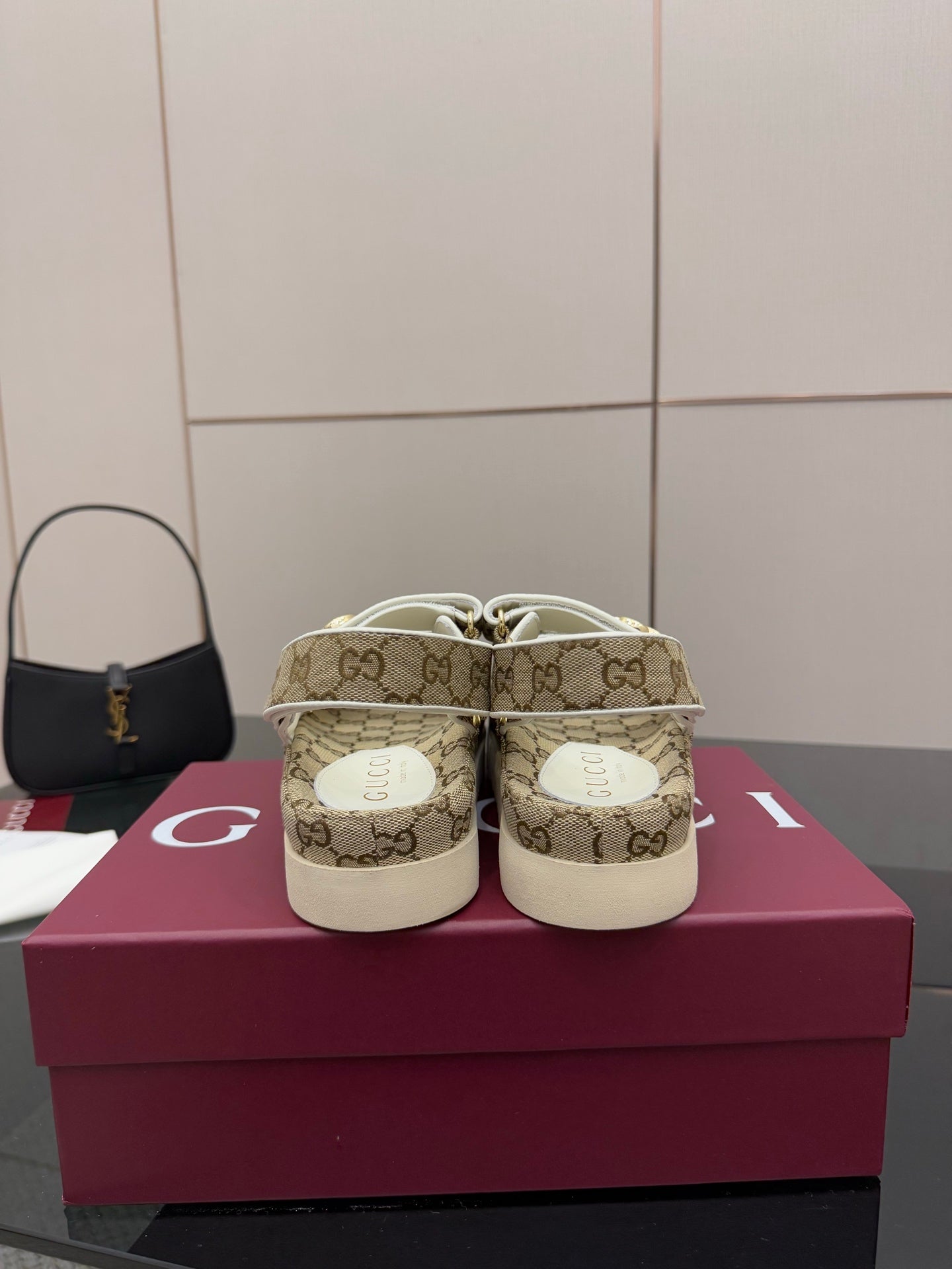 Luxury Shoes Gucci Ladies