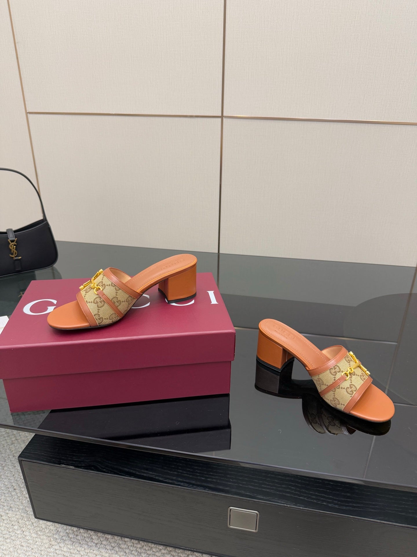 Luxury Shoes Gucci Ladies