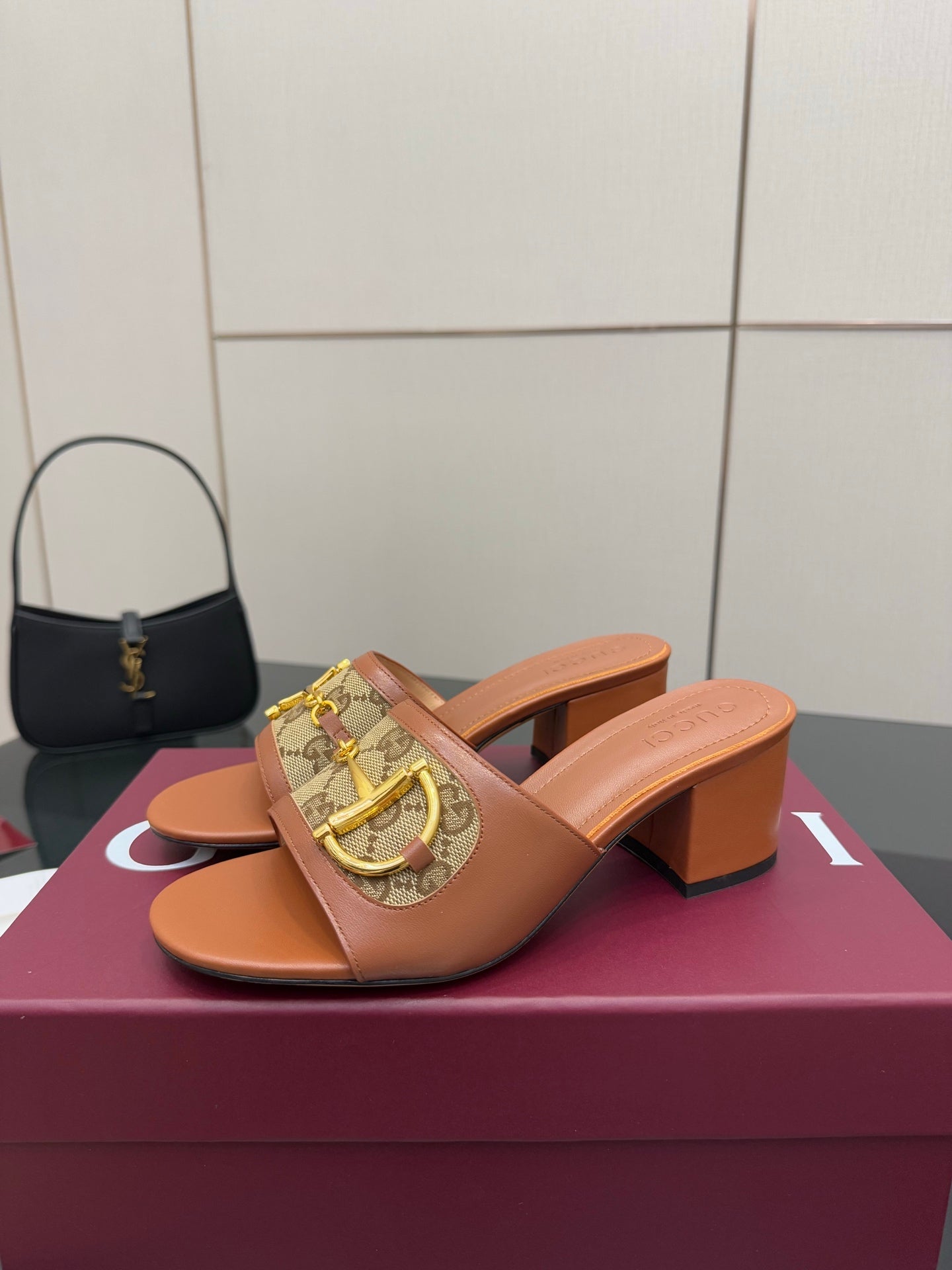 Luxury Shoes Gucci Ladies