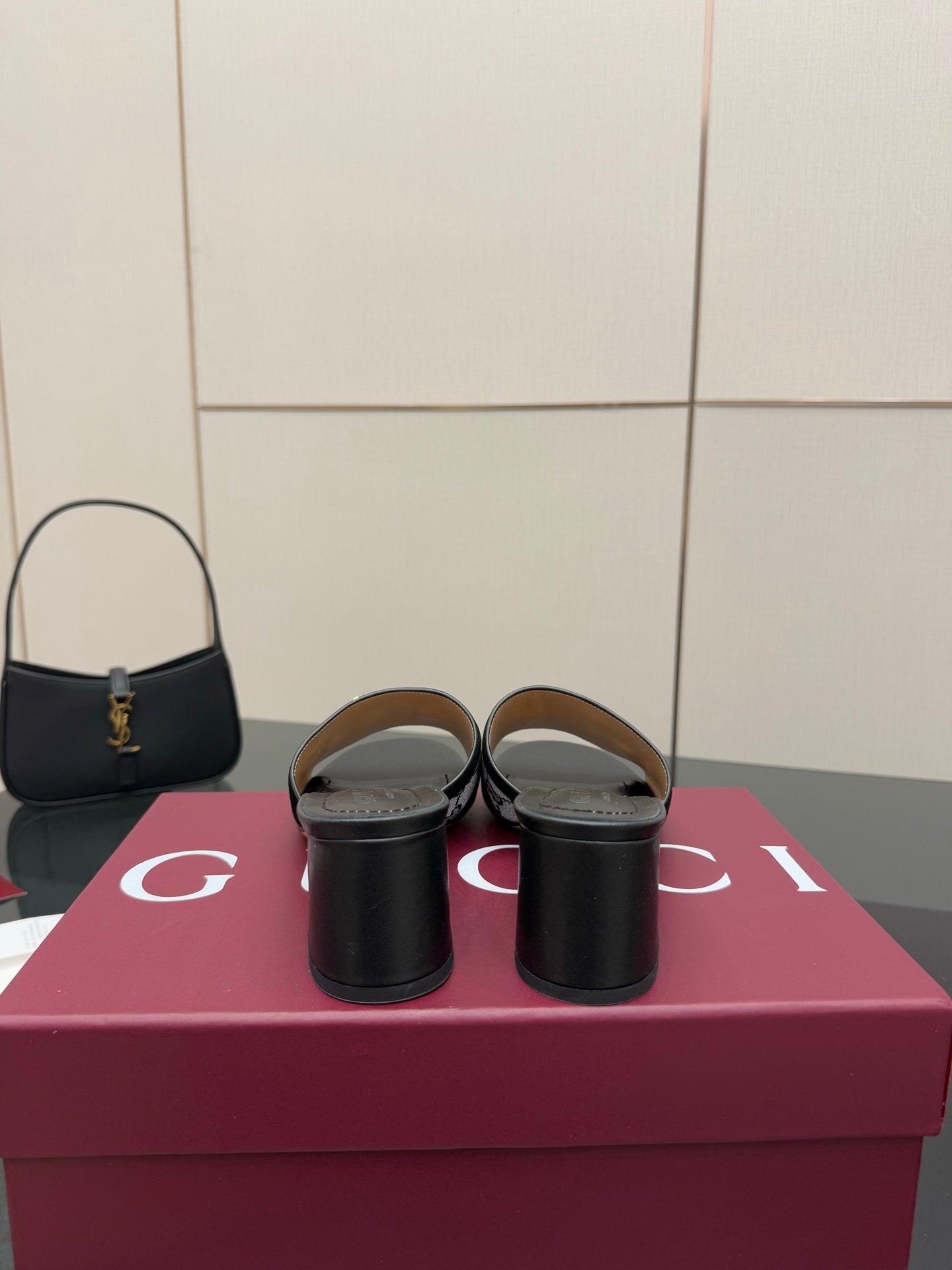 Luxury Shoes Gucci Ladies