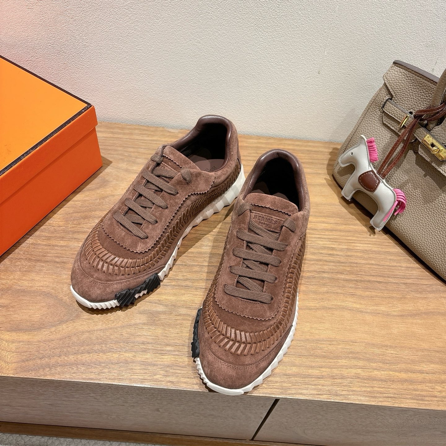 Luxury Shoes Hermes Unisex