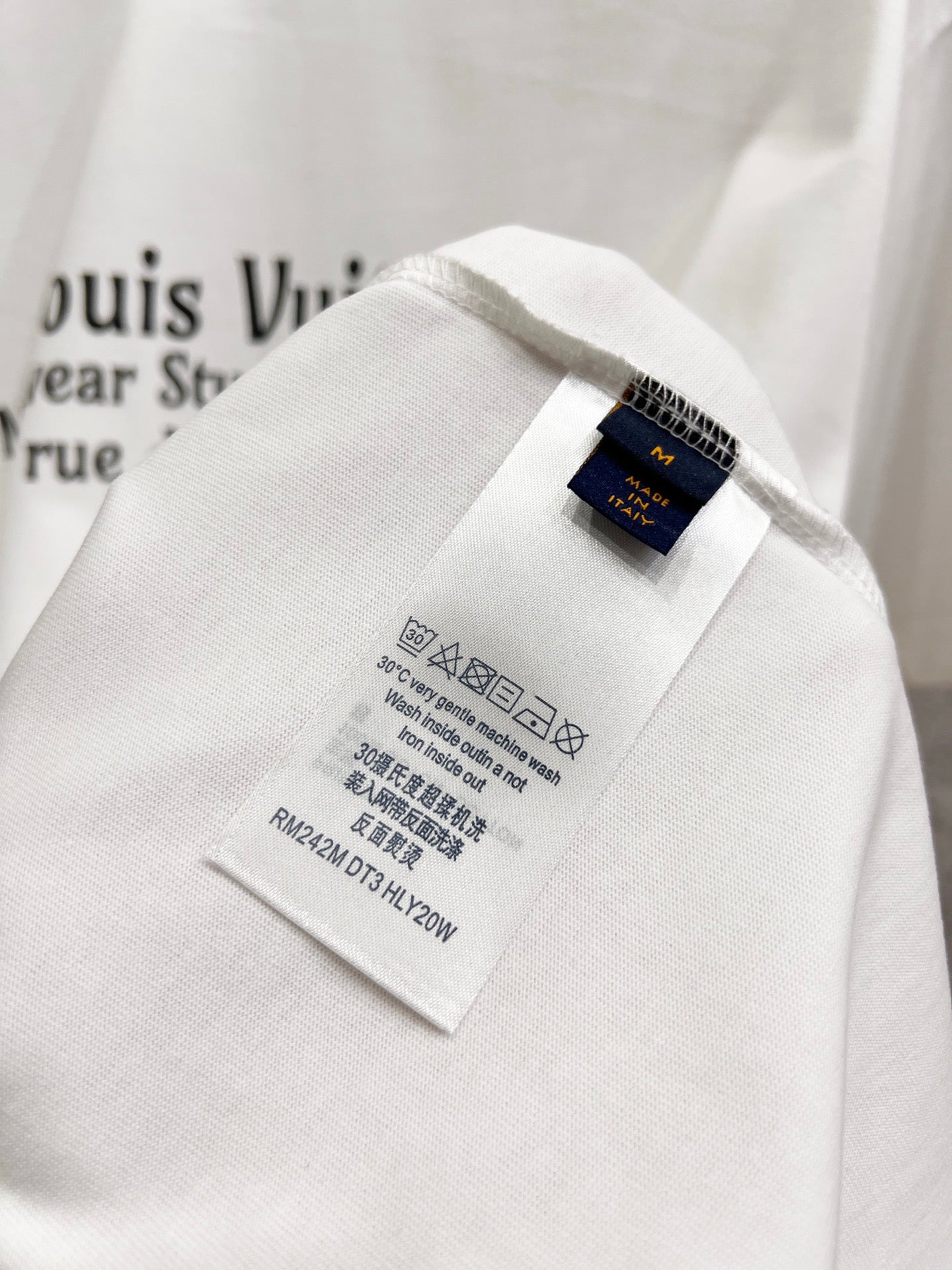 Louis Vuitton Clothes short
