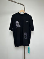 Black T-shirt with short sleeves and front graphic face print