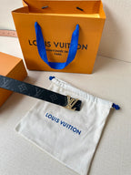 Louis Vuitton monogram belt with LV buckle and drawstring dust bag