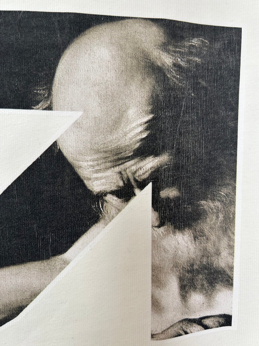 Off-White T-shirt close-up of back graphic photo panel with face image