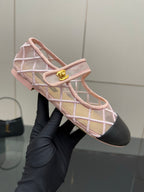 Pink lattice flat with gold clasp bar and open strap design
