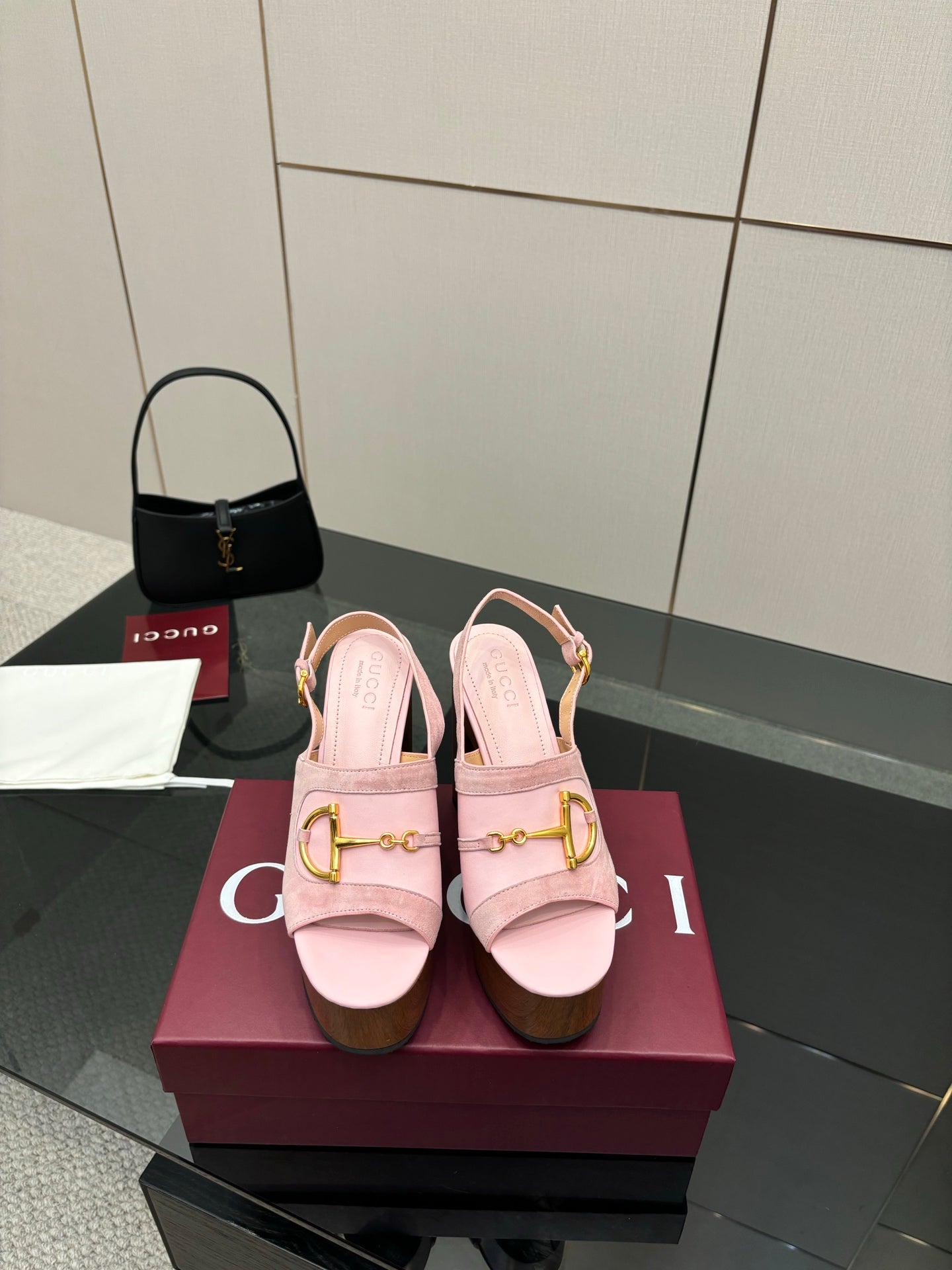Luxury Shoes Gucci Ladies