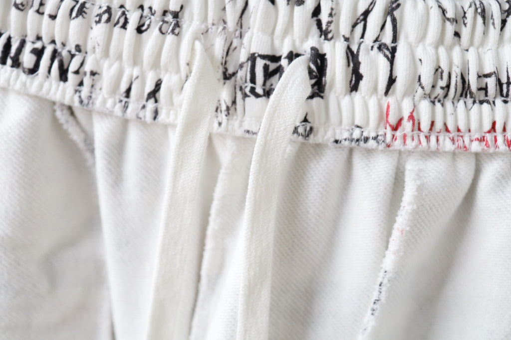 Balenciaga shorts elastic waistband with white stitching