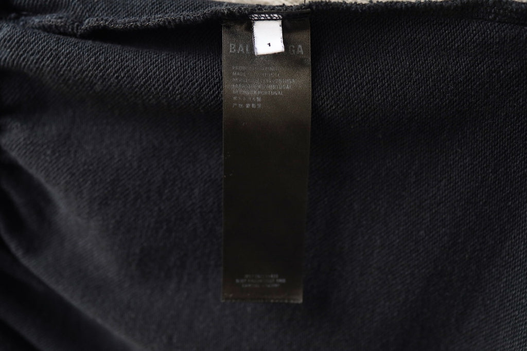 Dark navy shorts with inner brand and size label at waistband