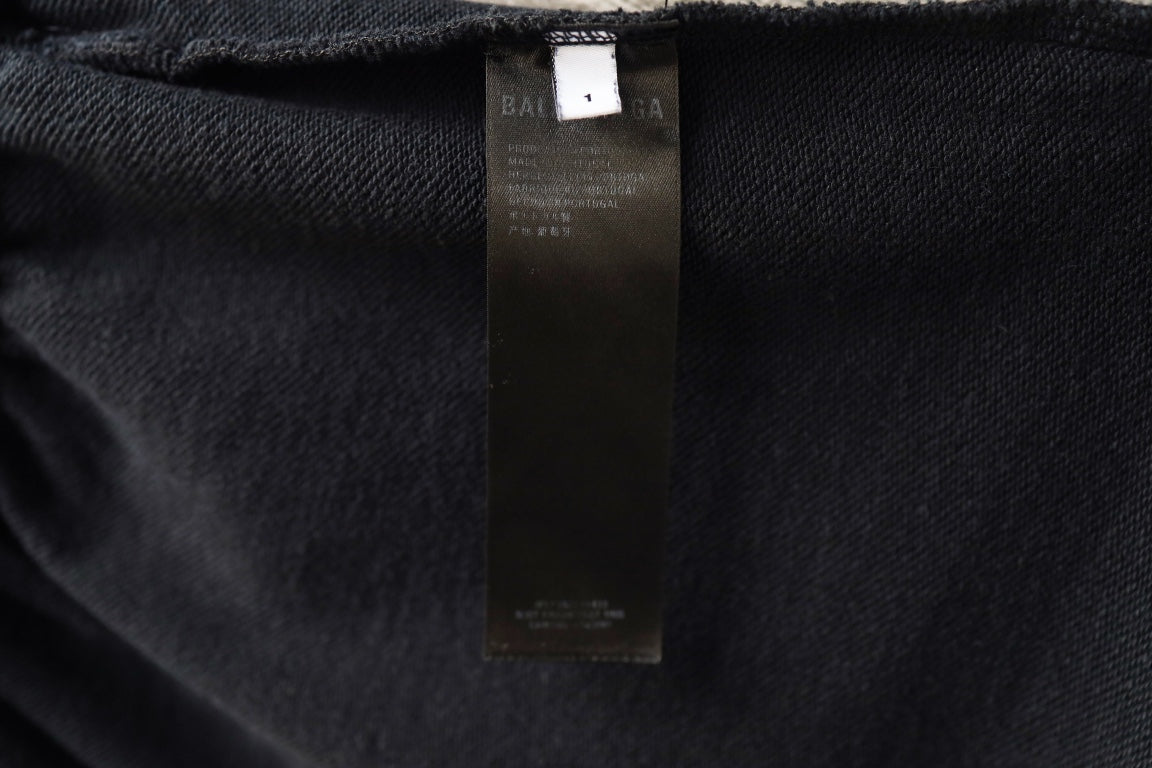 Dark navy shorts with inner brand and size label at waistband