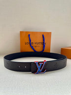 Textured leather belt with large LV buckle, dark navy/black, single row of holes