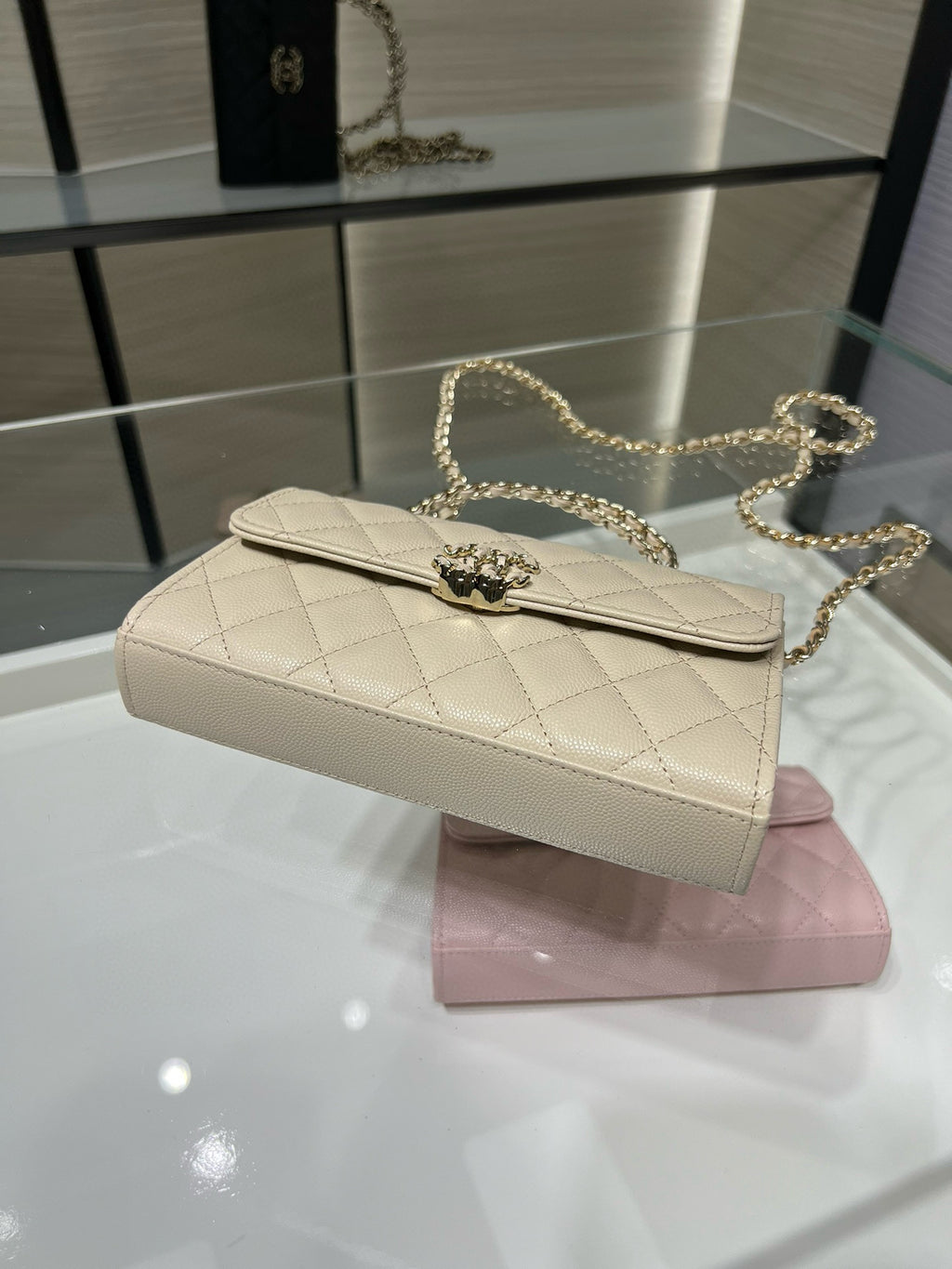 Chanel cream quilted flap clutch bag with gold chain strap