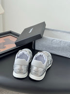 Chanel unisex white sneakers, heel view with logo embroidery, with gift box