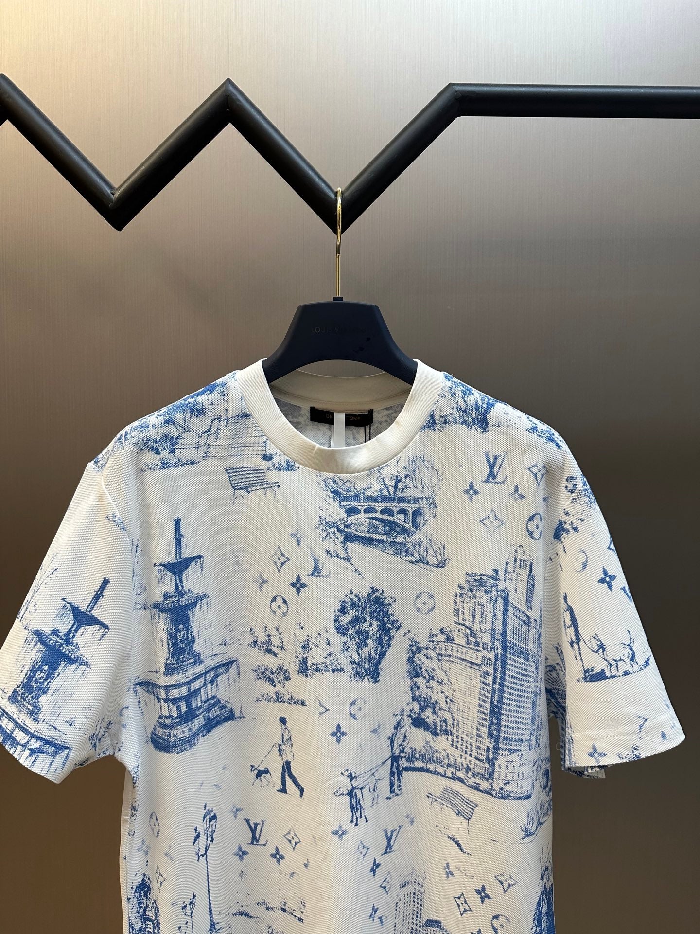 Louis Vuitton Clothes short