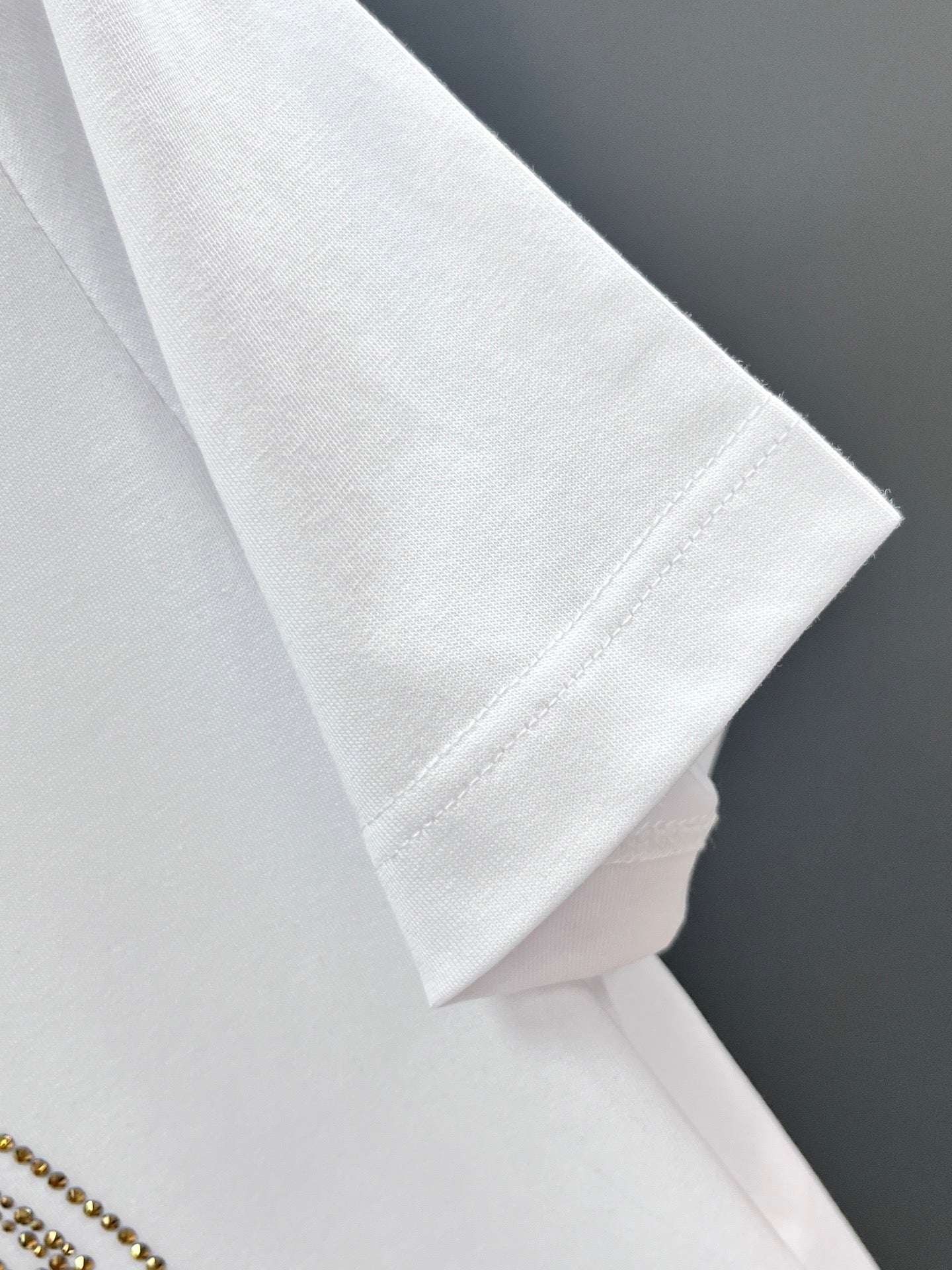 Versace white T-shirt short sleeve and side seam