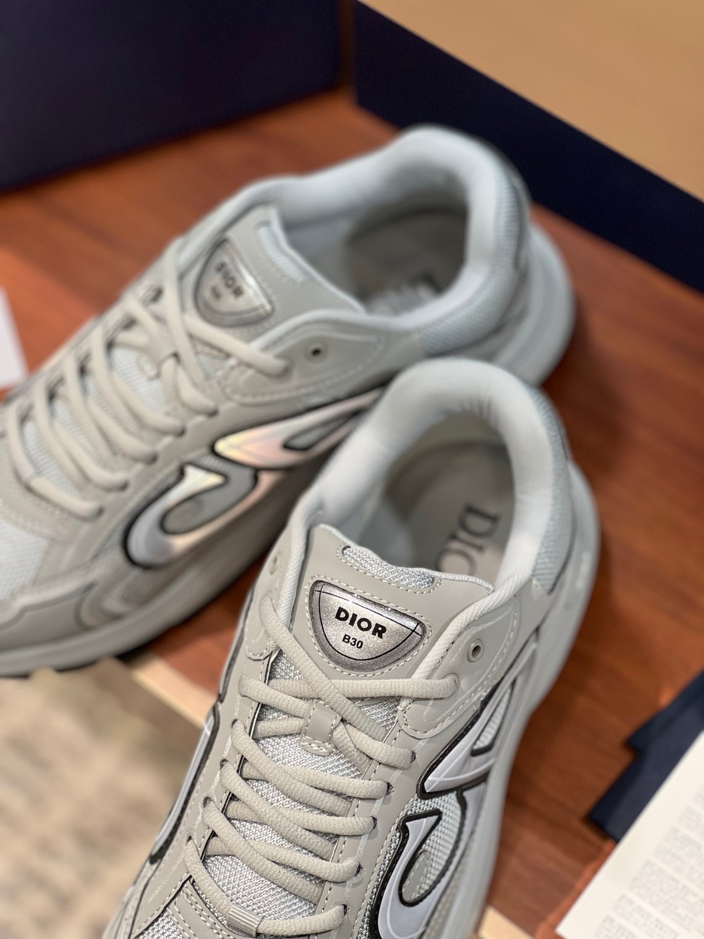 Dior ladies sneaker toe and laces, light gray with Dior logo patch