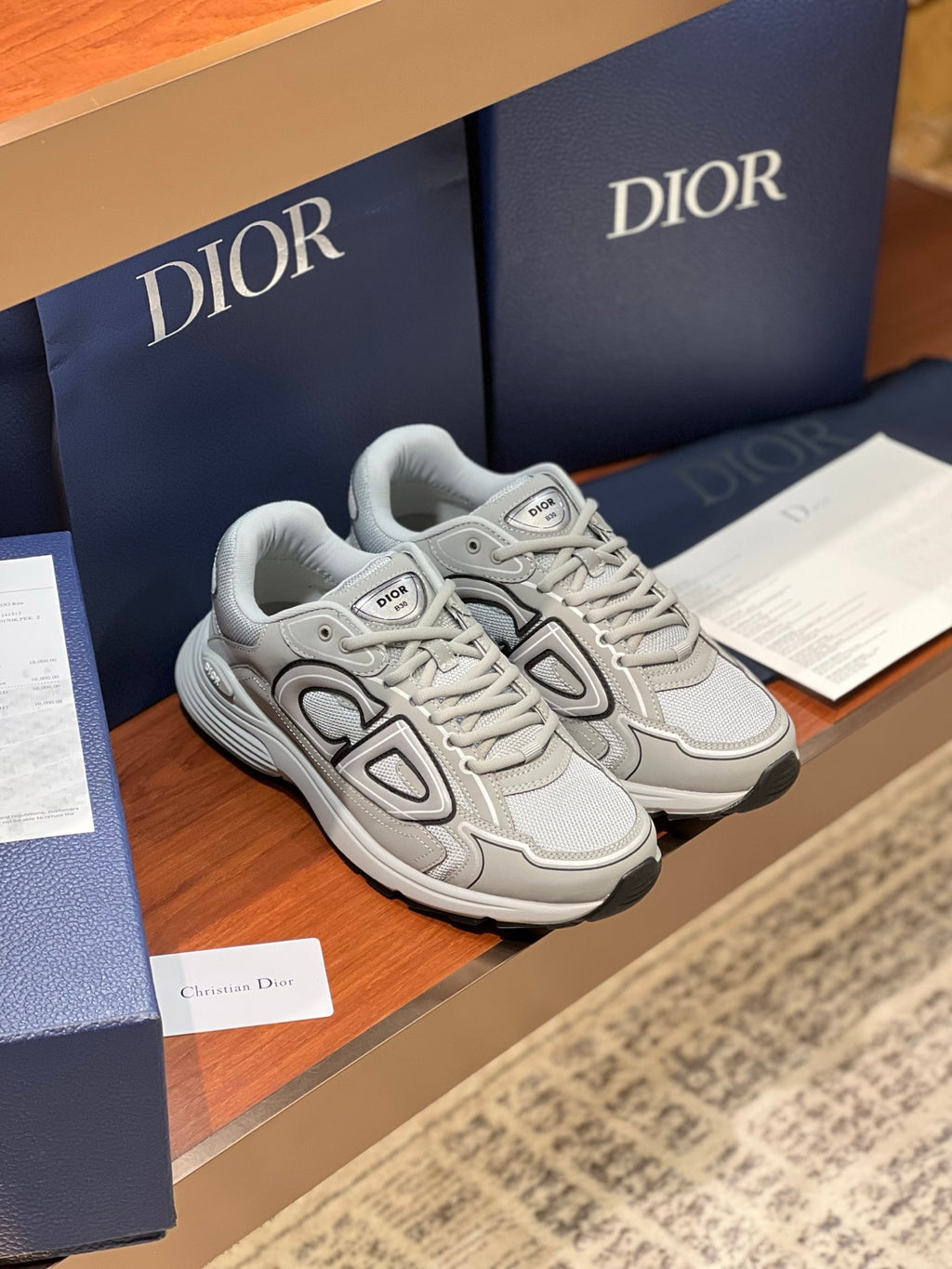 Dior ladies sneakers, light gray leather-look uppers with sporty paneling