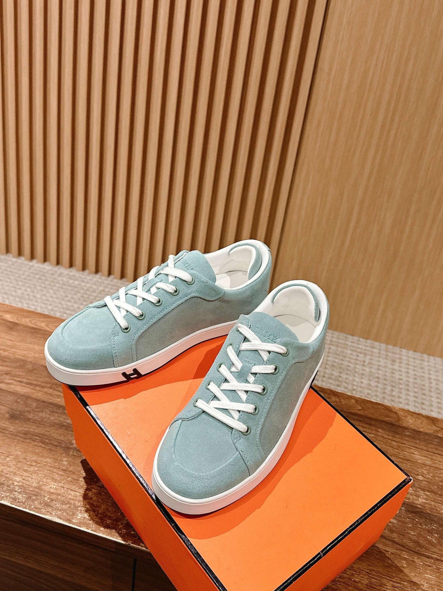 Luxury Shoes Hermes Unisex