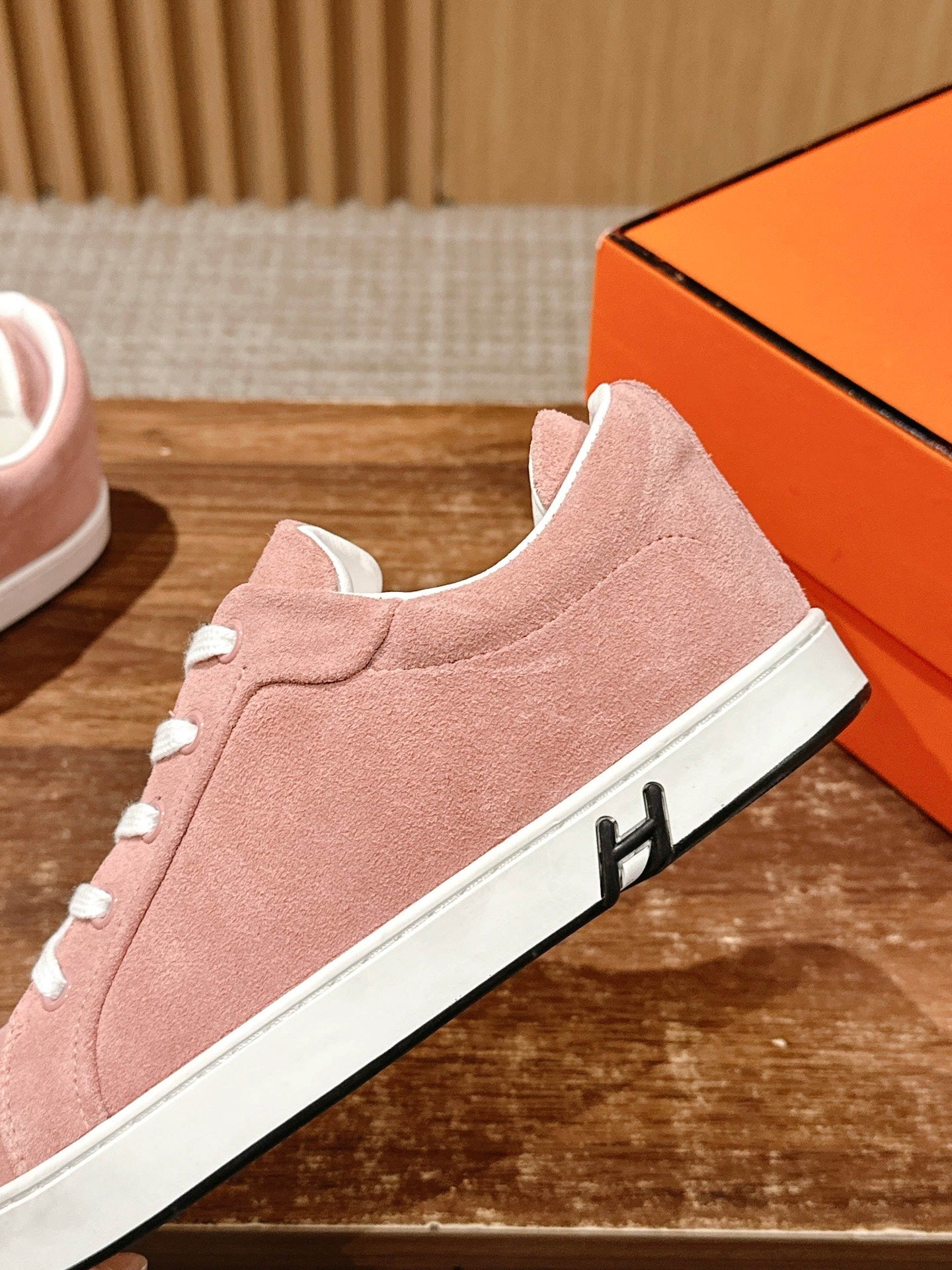 Luxury Shoes Hermes Unisex