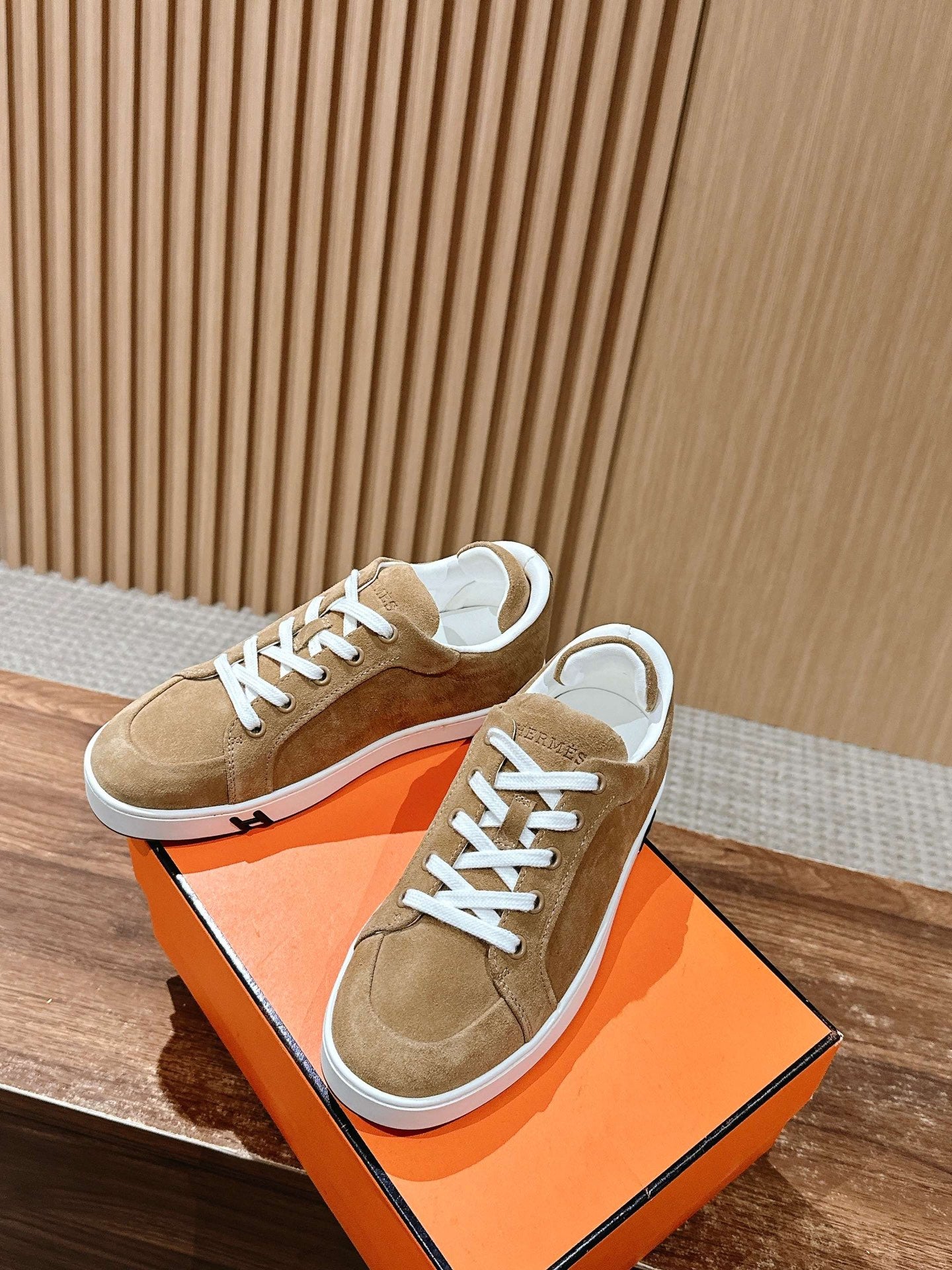 Luxury Shoes Hermes Unisex