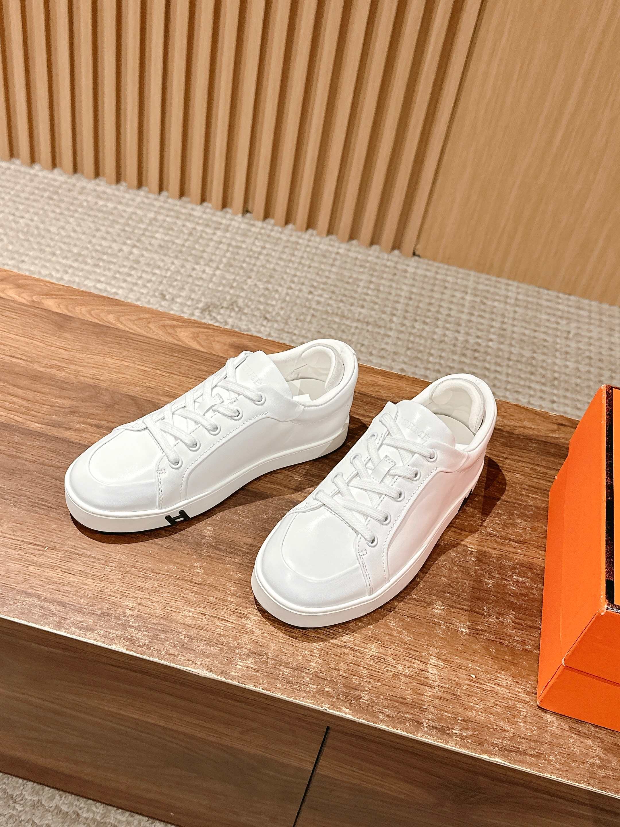 Luxury Shoes Hermes Unisex