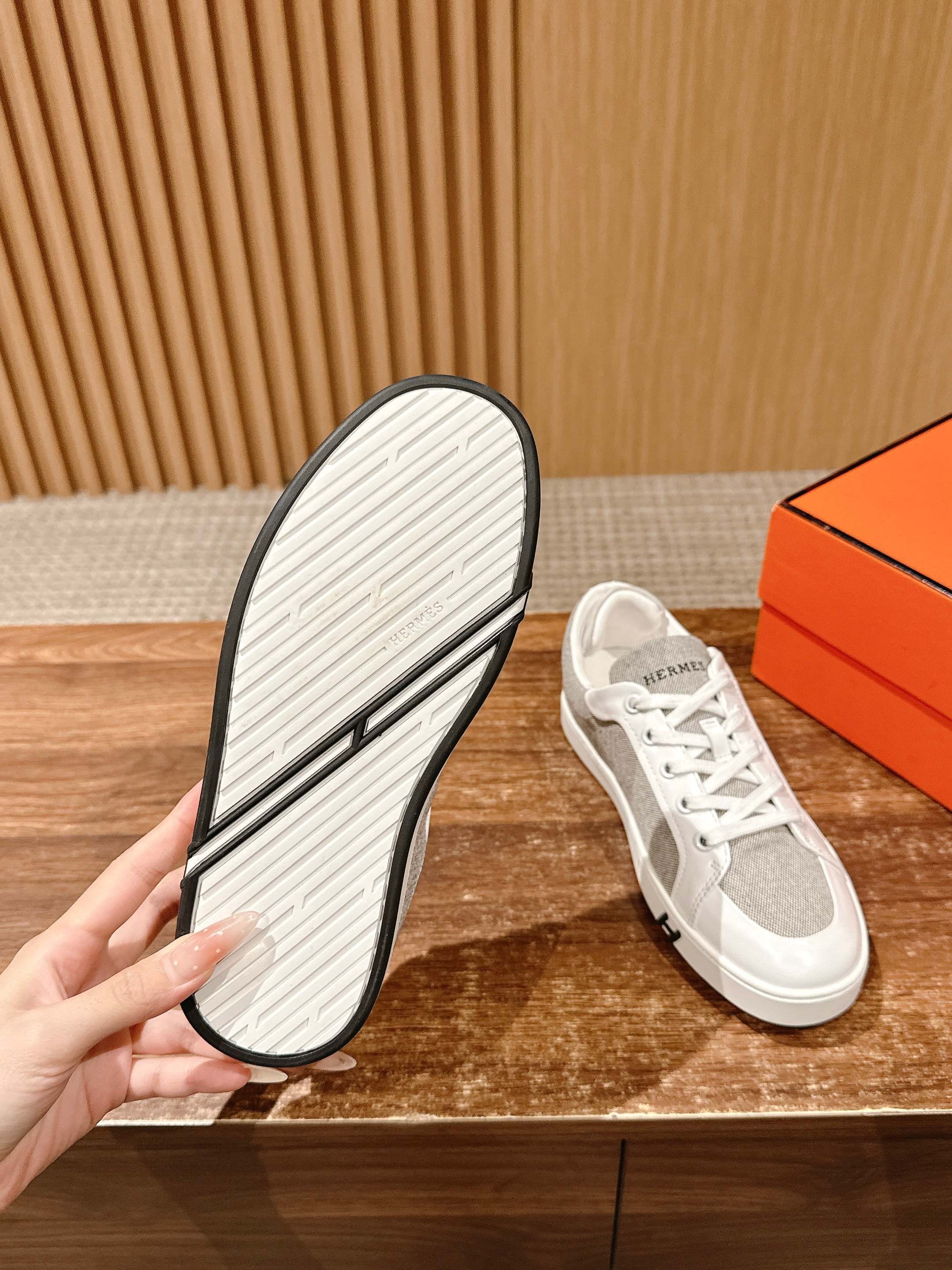 Luxury Shoes Hermes Unisex