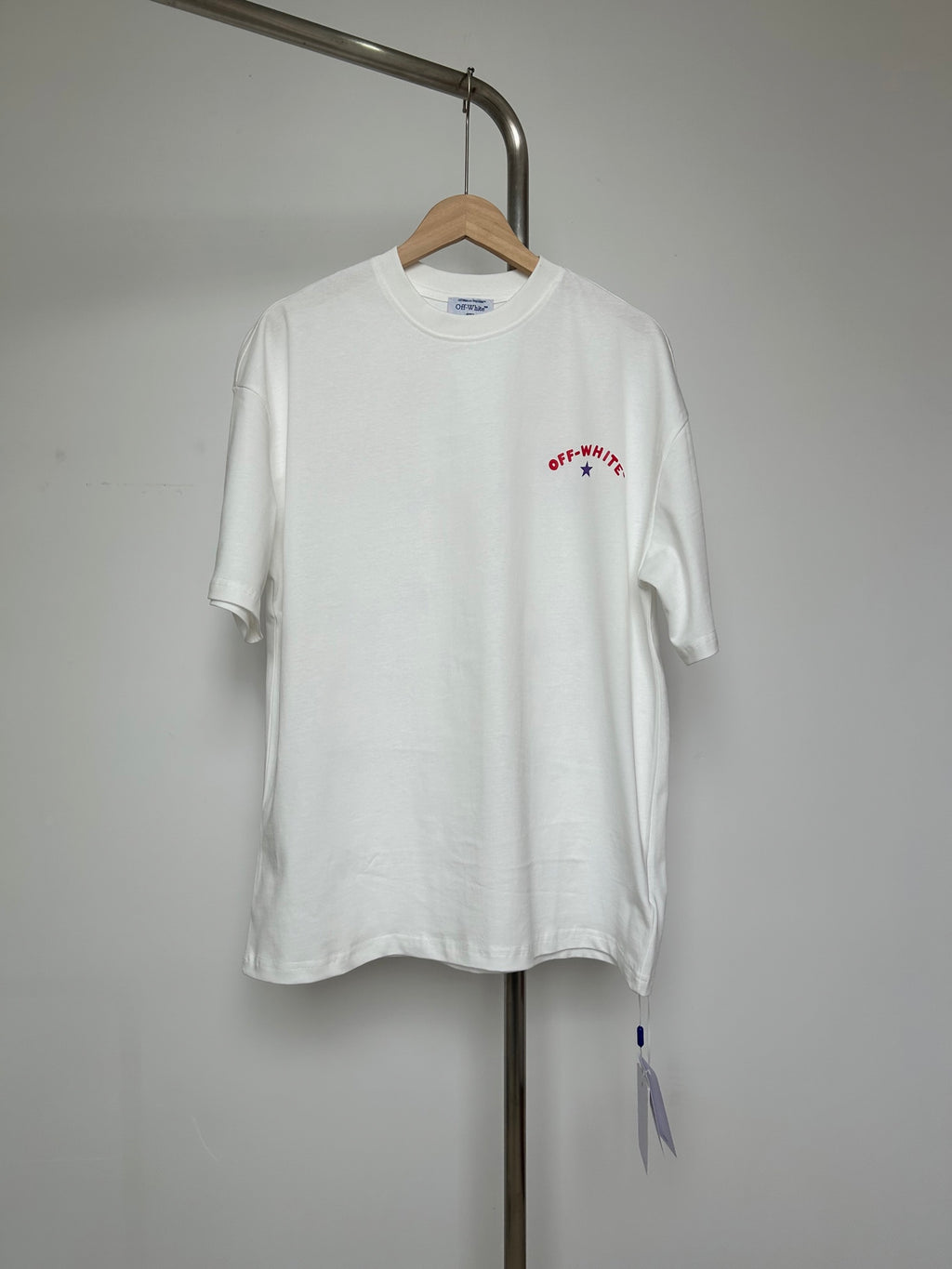 Off-White T-shirt, off-white crewneck with small red and blue logo on chest